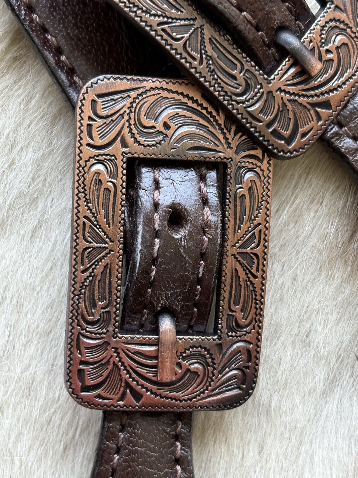 Ladies Top Grain Leather With Hair On Cowhide Western Pair Spur Straps