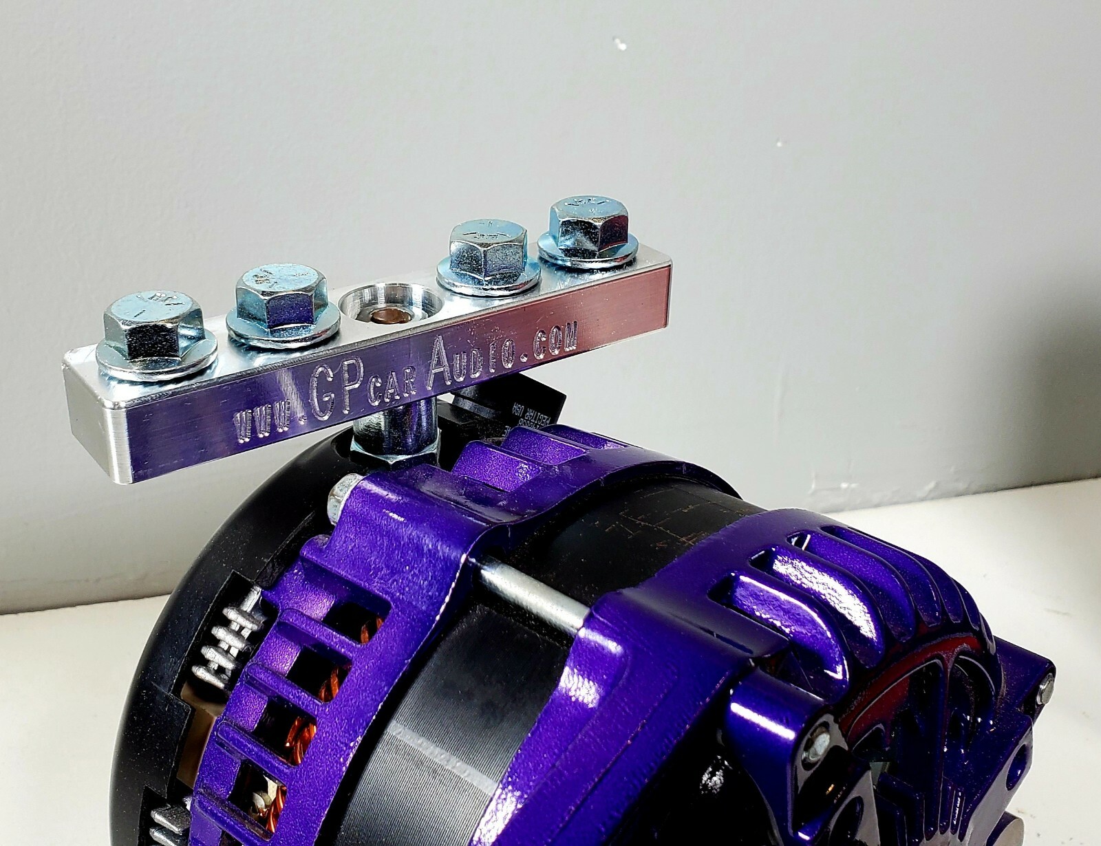 GP Audio 4 Spot Alternator Distribution Block 1/0 2/0 lug Battery Terminal input