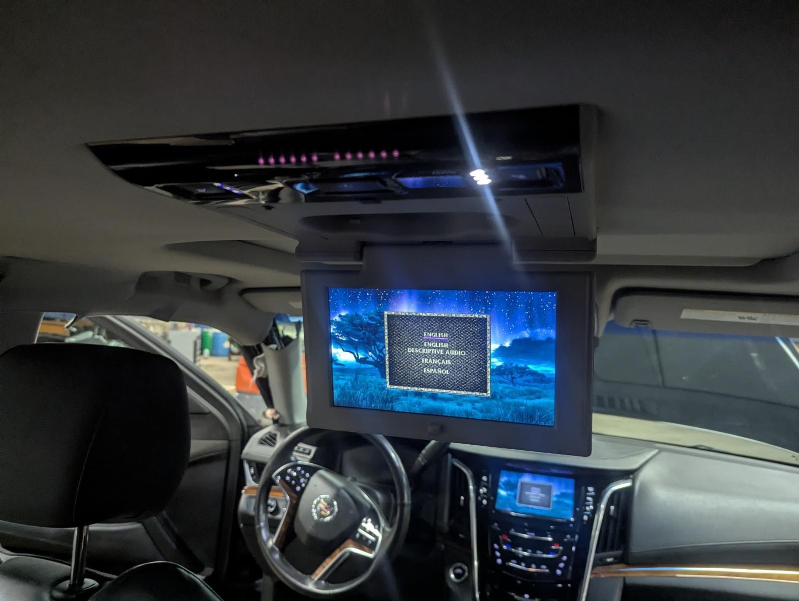 15 ESCALADE Display Screen, Roof Mounted ID# 23464763; Gray