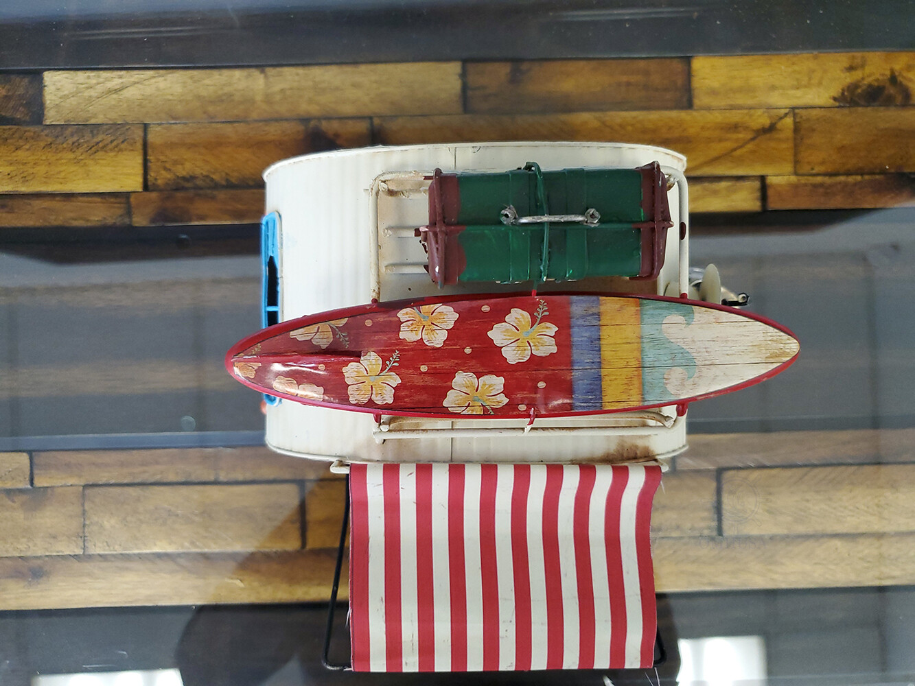 1960s Travel Camping Trailer Metal Model 9" Camper w/ Piggy Bank & Photo Frame