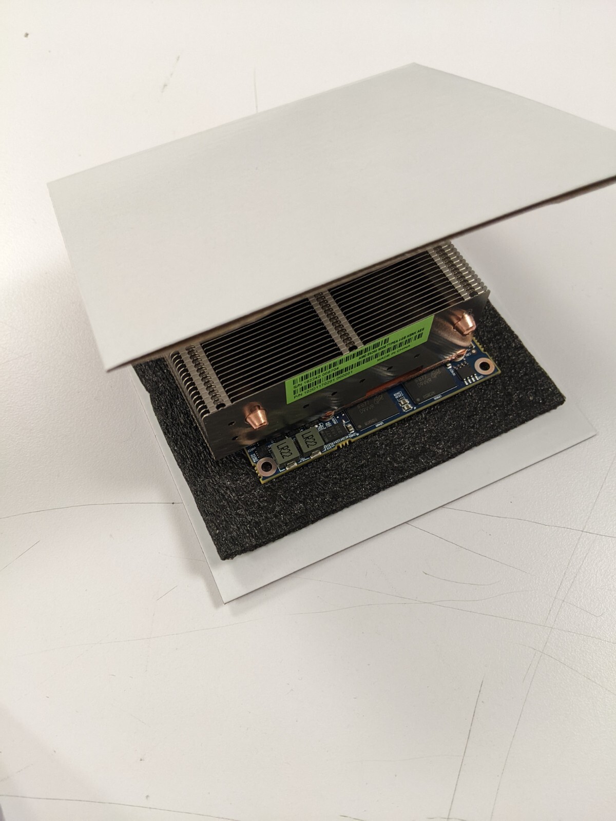 AMD Radeon E9260 MXM 4GB Video Graphics Card / GPU 102-D11702-01 Scientific Only