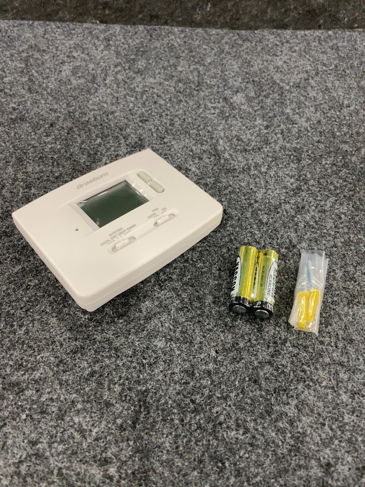 BRAEBURN 1220NC Thermostat, Non-Programmable, 2H/1C