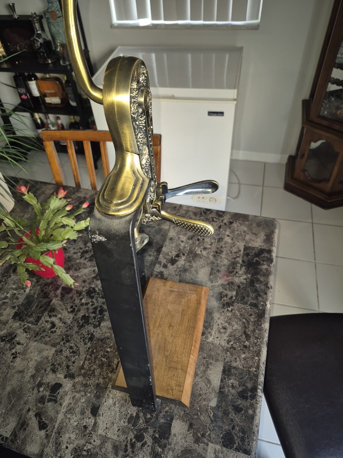 Estate Wine Bottle Corker Table Mount Brass Corkscrew with Wooden Base