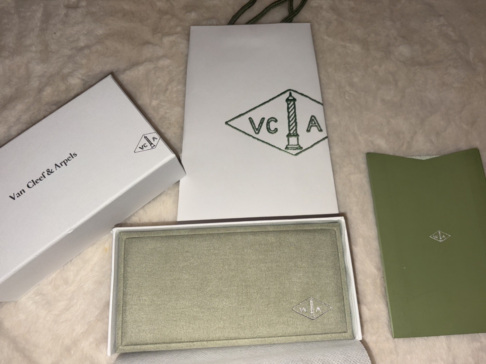 Van Cleff & Arpels bracelet