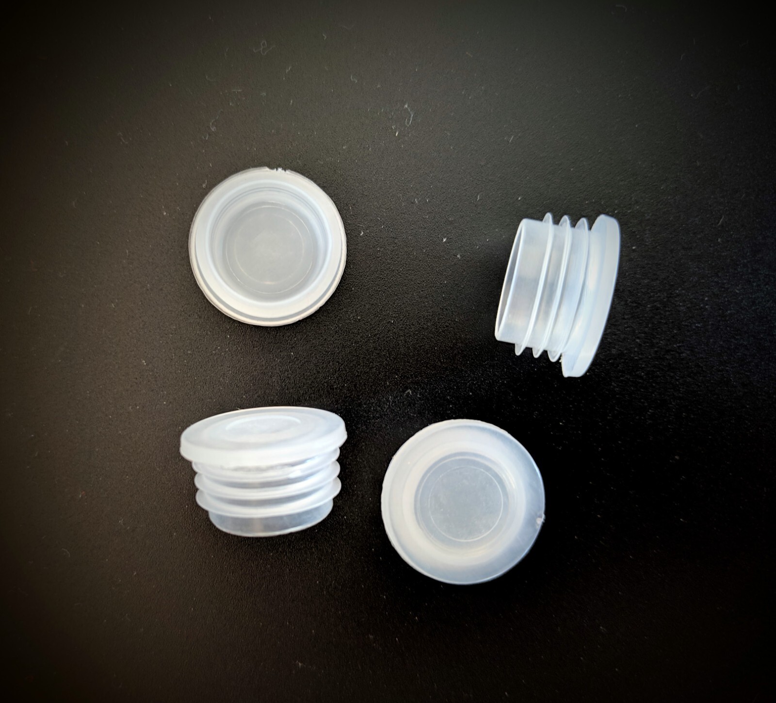Plastic Stopper Replacement Plug for Salt and Pepper Shakers, bottles etc