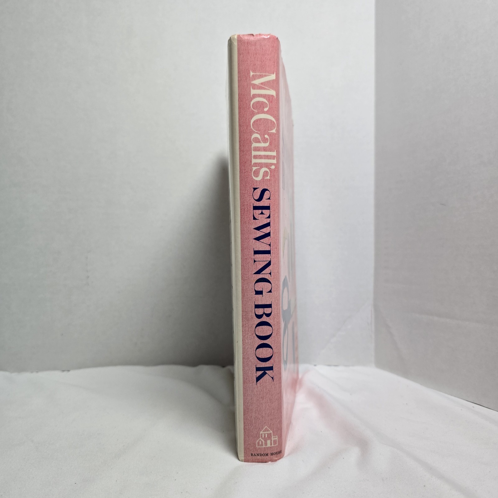 McCall's Sewing Book Random House Vintage Book 1968 5th Print VTG Illus DIY HCDJ