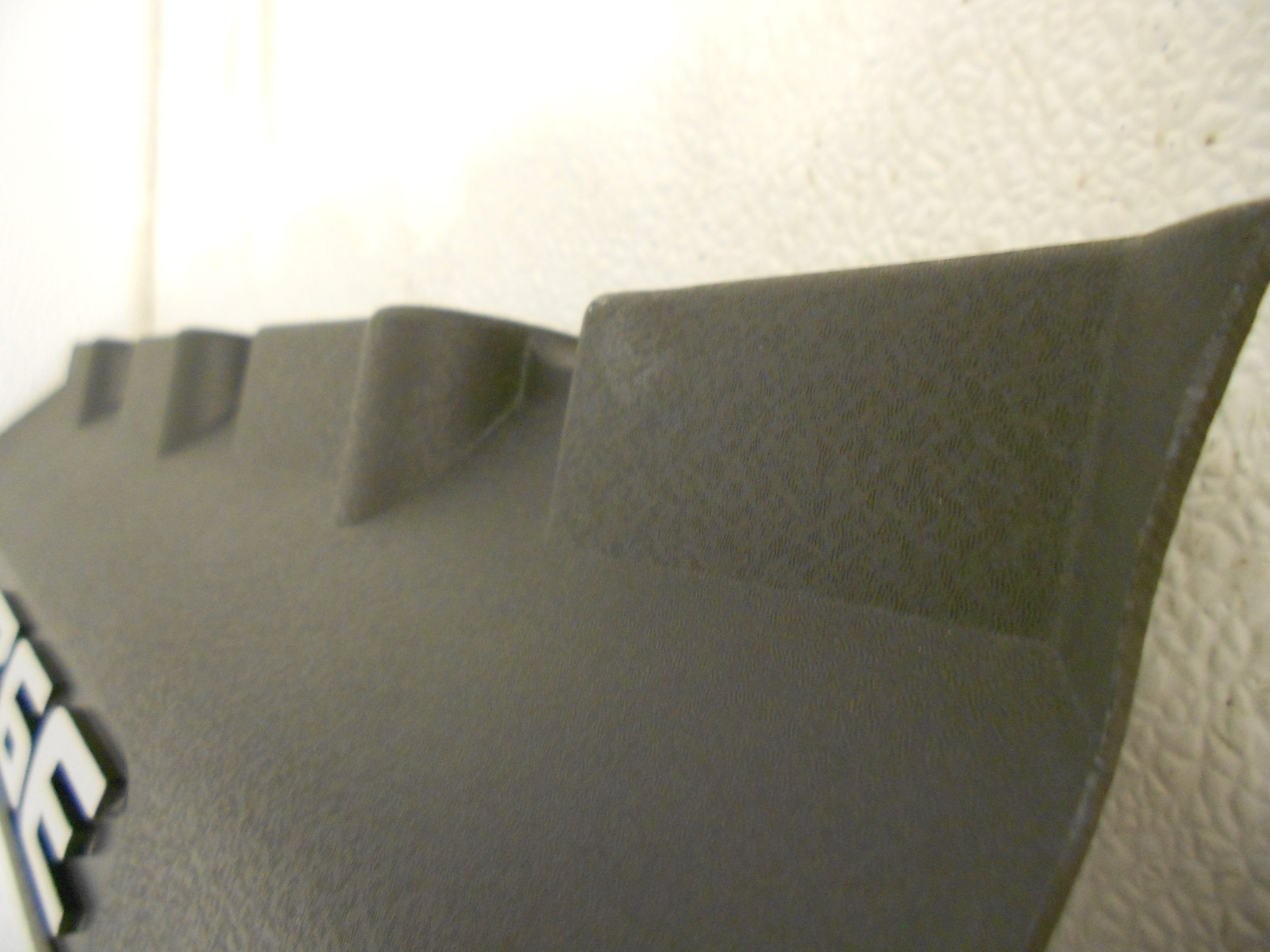 Factory OEM Genuine MOPAR SRT SRT8 R/T Engine Wiring Cover Valve 392 Set L & R