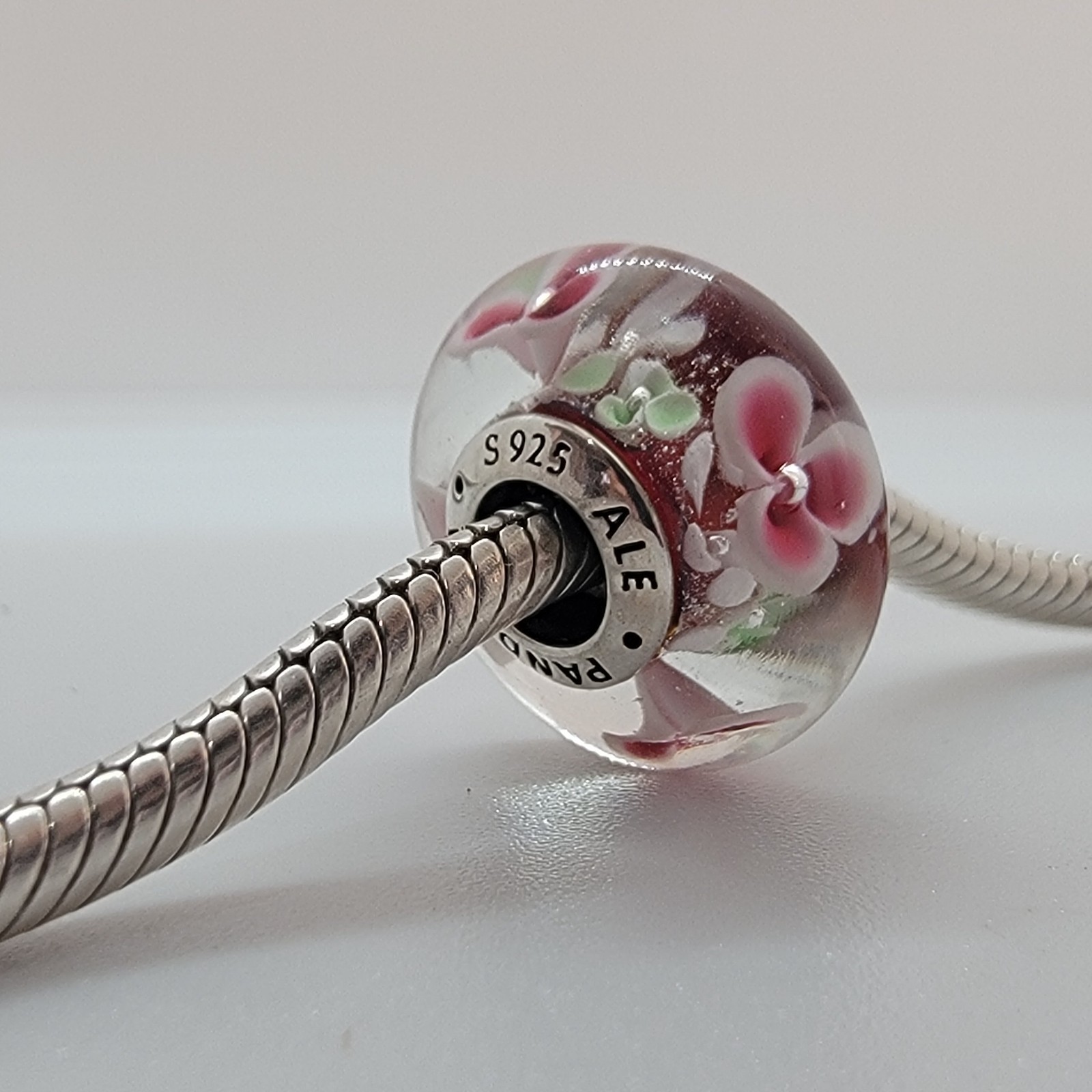 Pandora Garden Flowers Murano Glass Charm