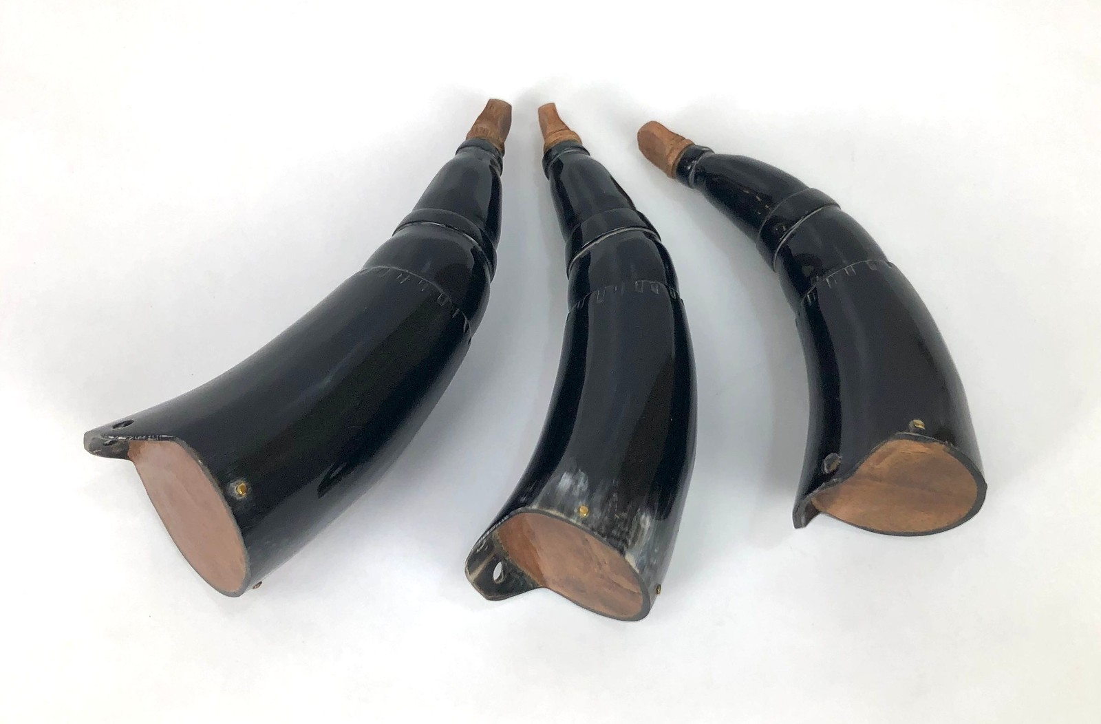 Small Colonial Priming Horn - Black