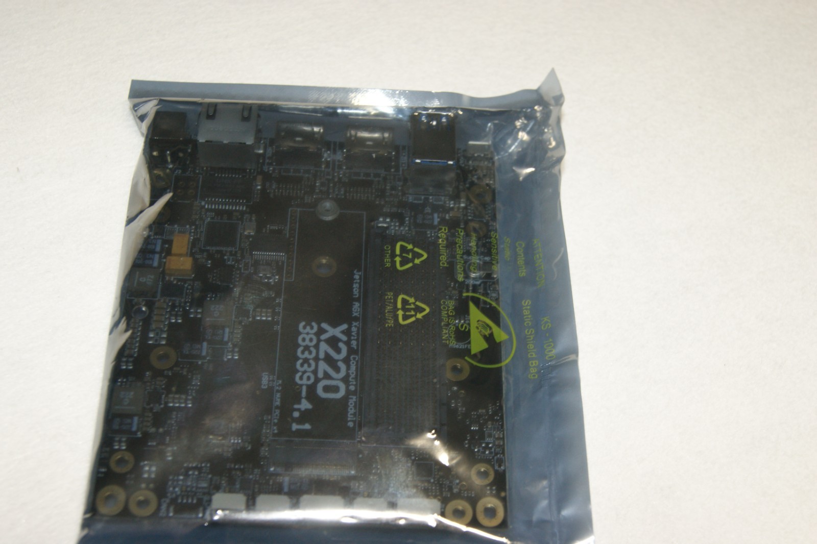 Auvidea X220 carrier board for the NVIDIA Jetson AGX Xavier System-on-Module SOM