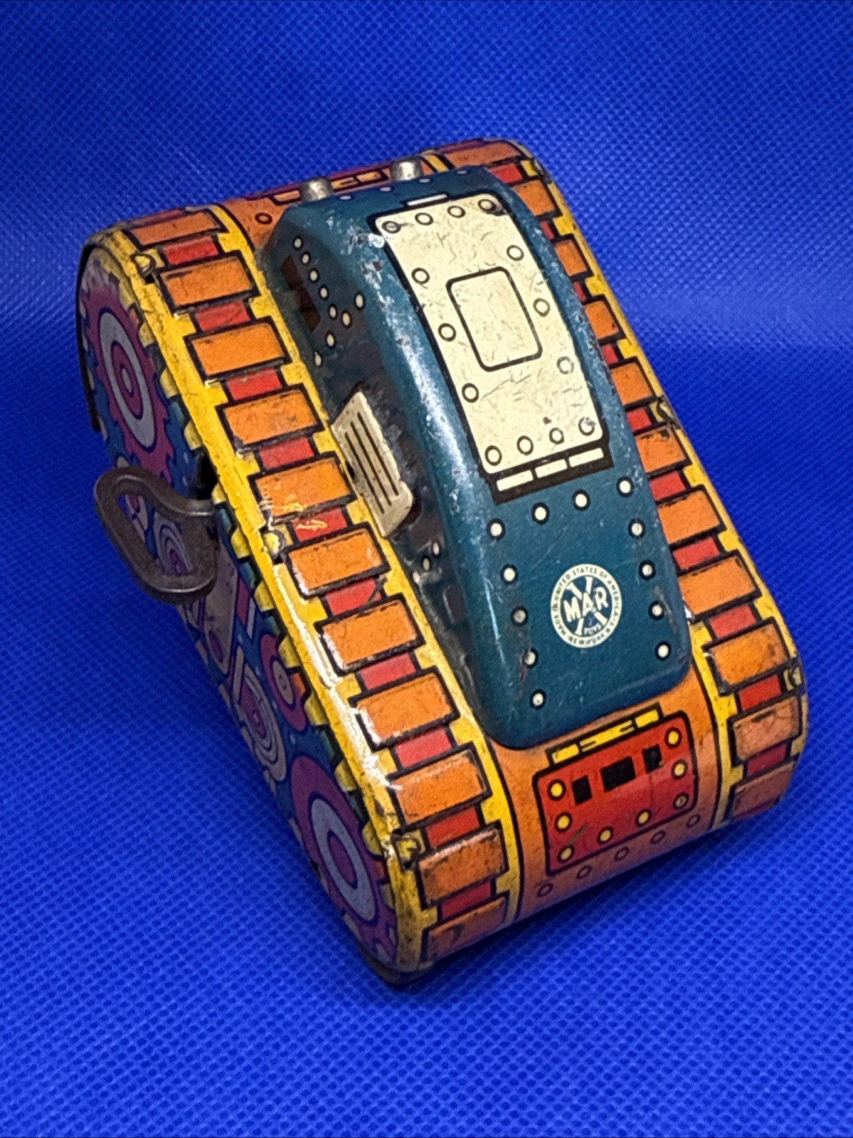 VINTAGE MARX TIN WIND UP TOY SPARKLING TANK #5 (read)