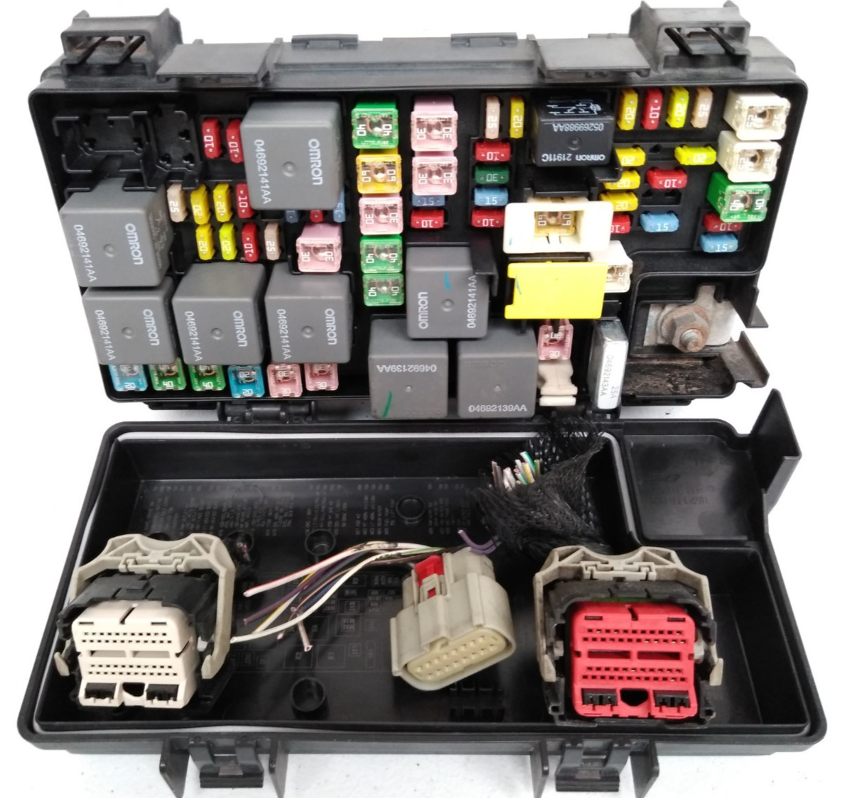 56049720AS Chrysler 2008 2009 Town & Country Fuse Box Grand Caravan TIPM OEM B2