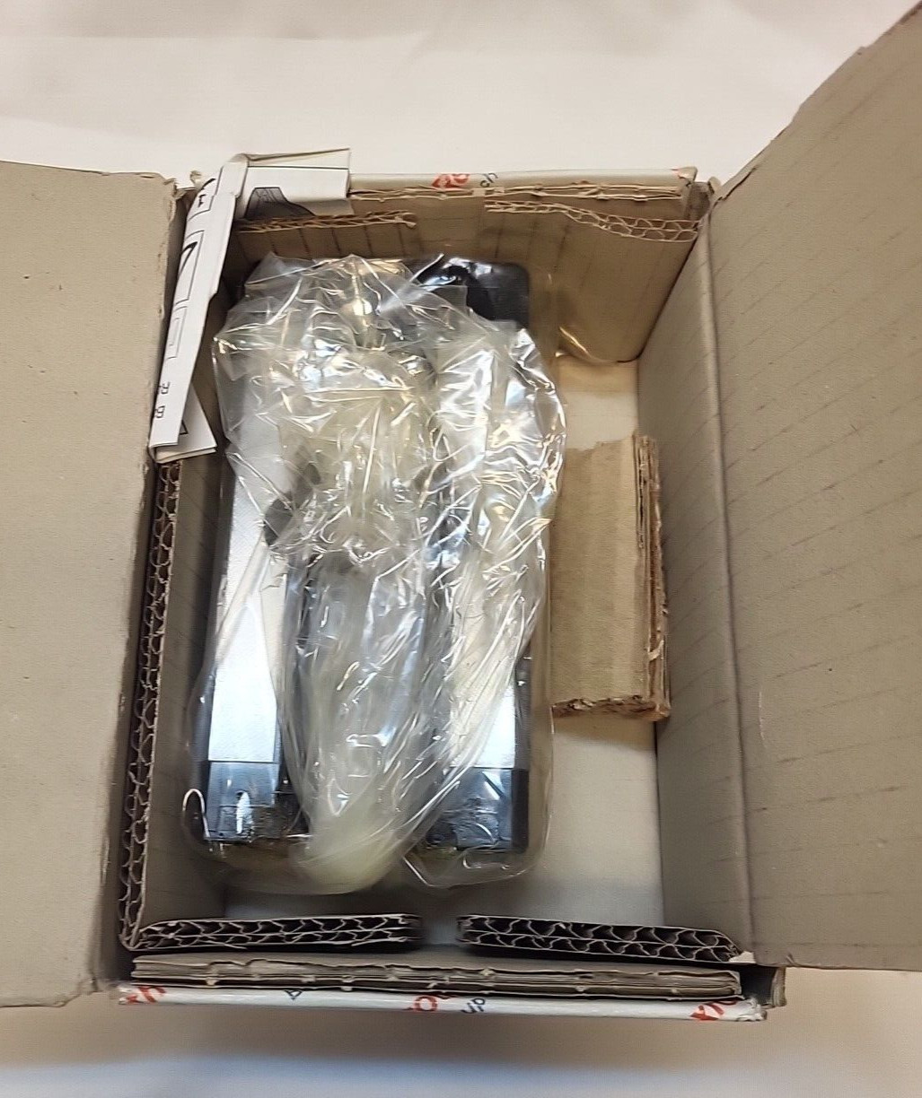 NEW REXROTH RUNNER BLOCK R162339420, KWD-035-SLS-CO-N-1