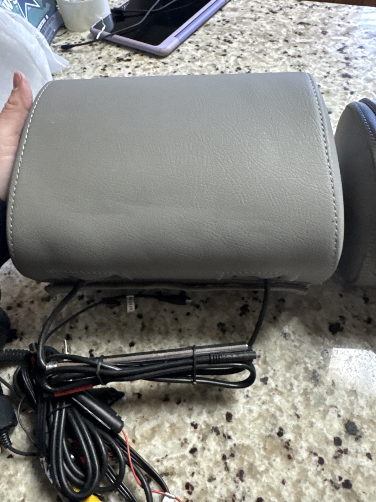 2 XTRON 7” Headrest HD TV Monitors With DVD Players USB/SD For UNIVERSAL Works