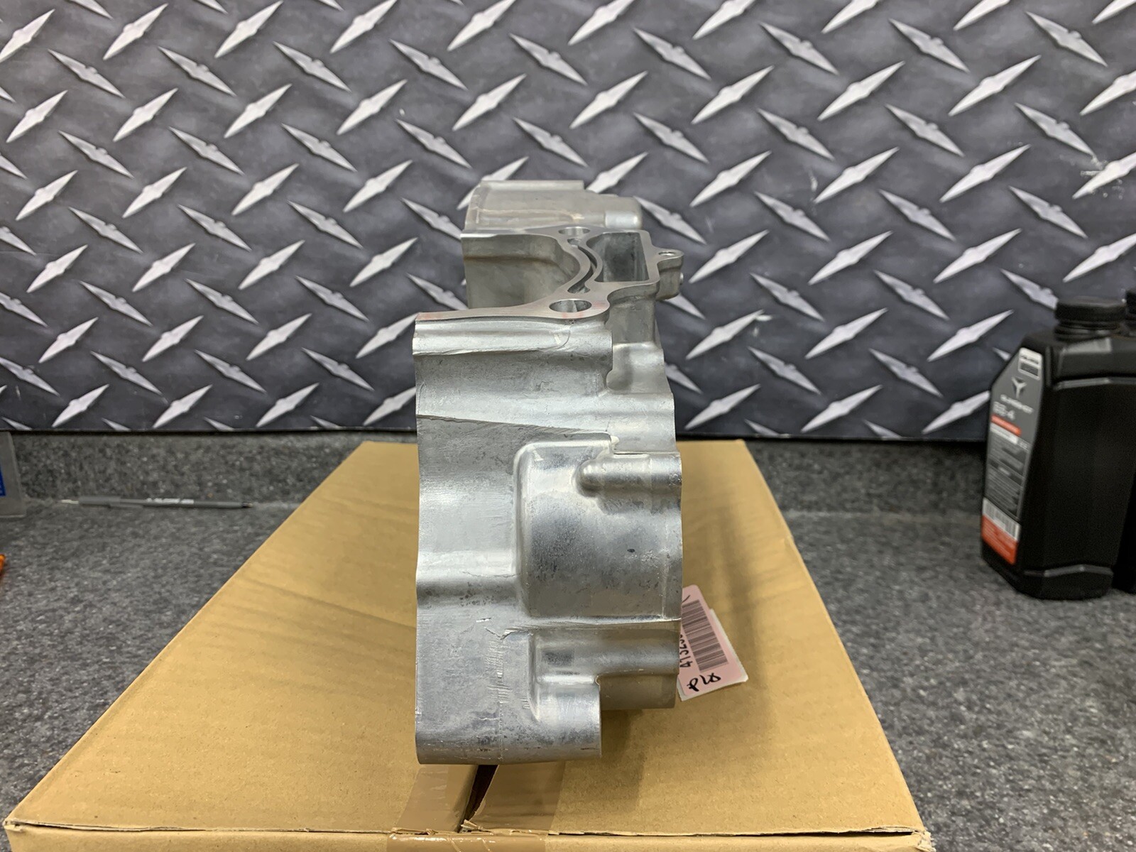 11200-HP1-670 NEW OEM HONDA LEFT ENGINE CRANKCASE 04-05 TRX450R