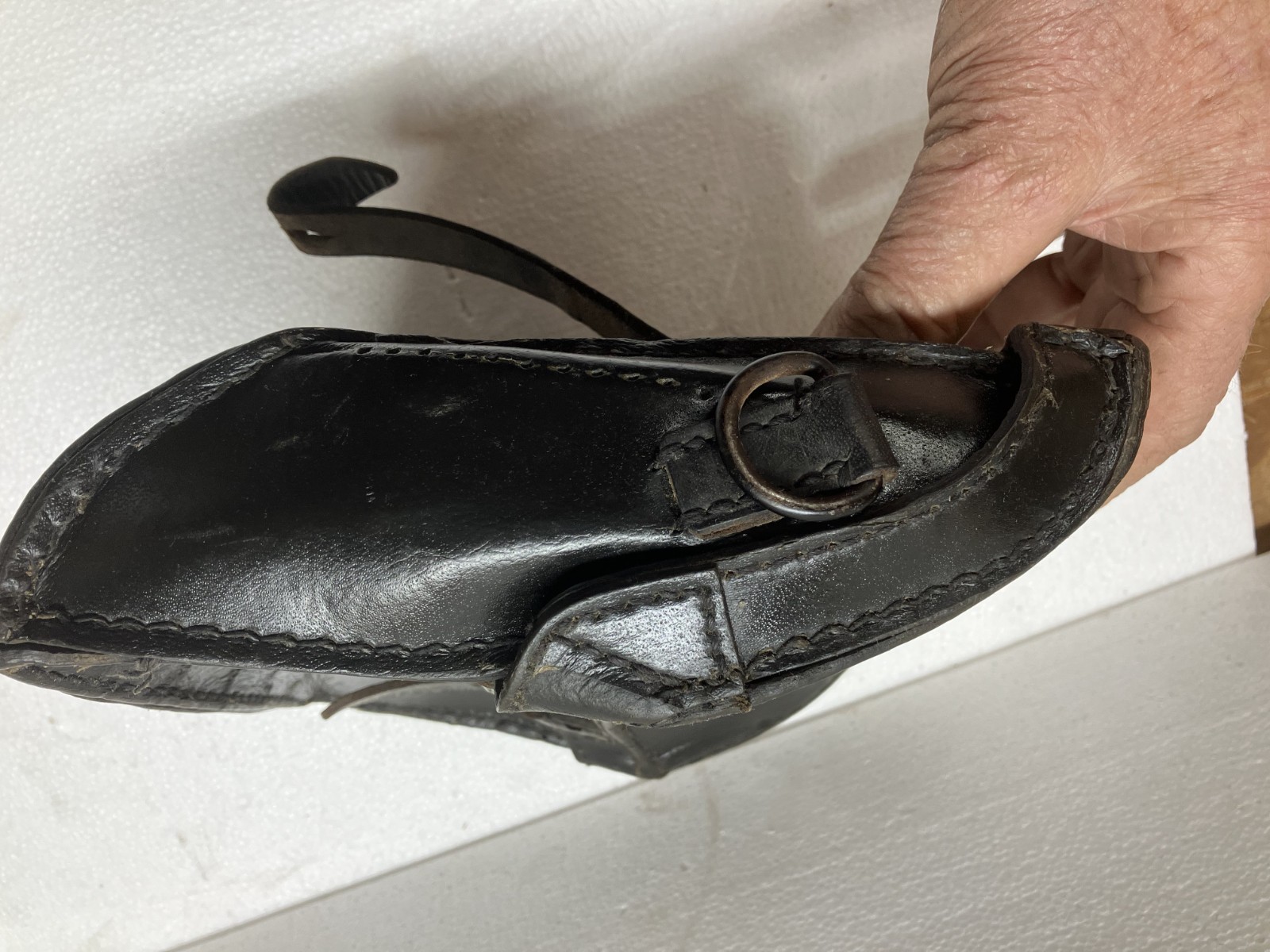 WW2 German flare pistol leather gun shell pouch 101st airborne send back 1944