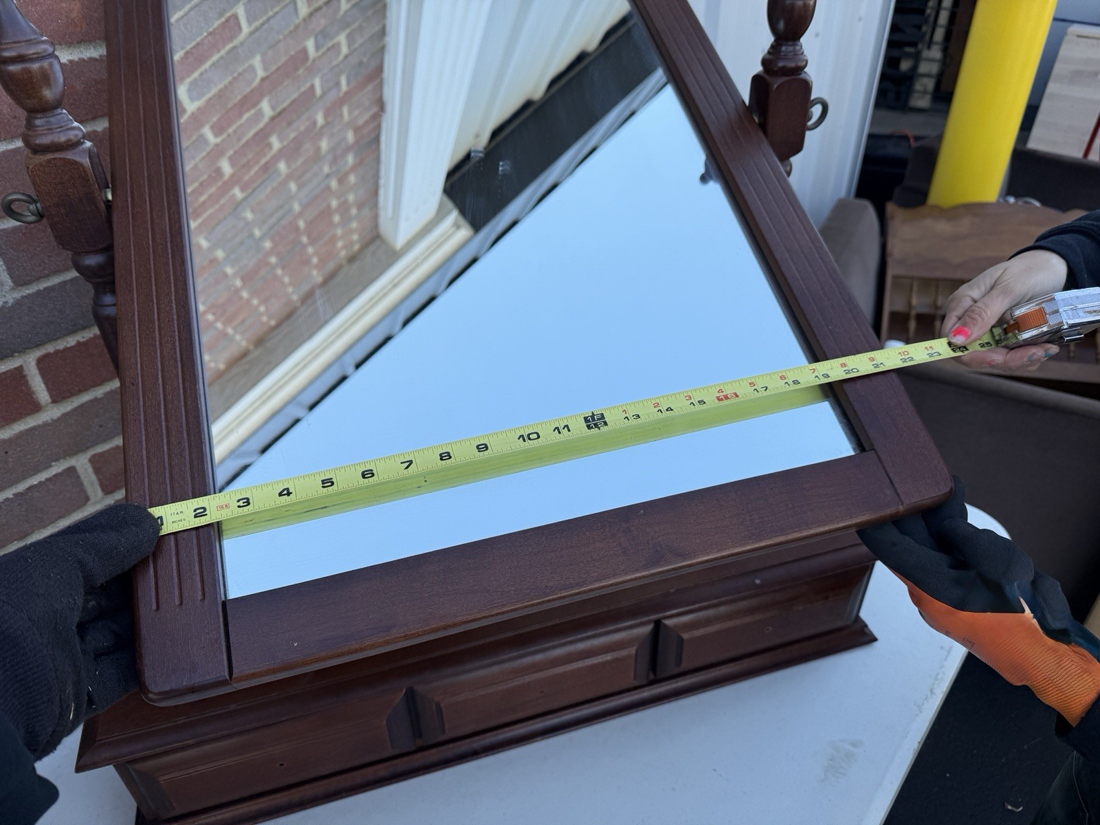 Simmons Wood Tabletop Vanity Mirror Swivel Dresser Top Shave Mirror w/ 3 Drawers