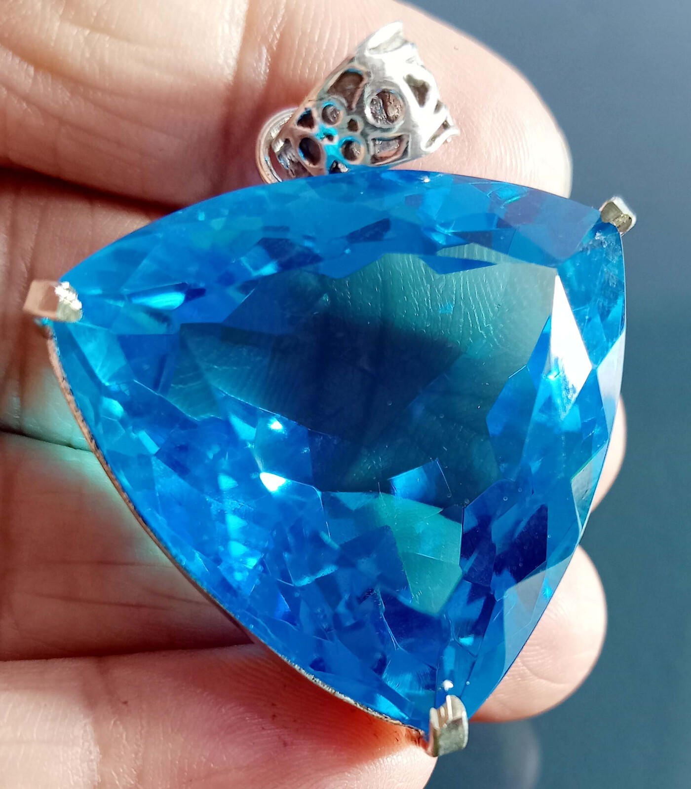 Trillion Cut 122.40 Ct Blue Topaz Pendant Natural Gemstone EGL Certified PD038