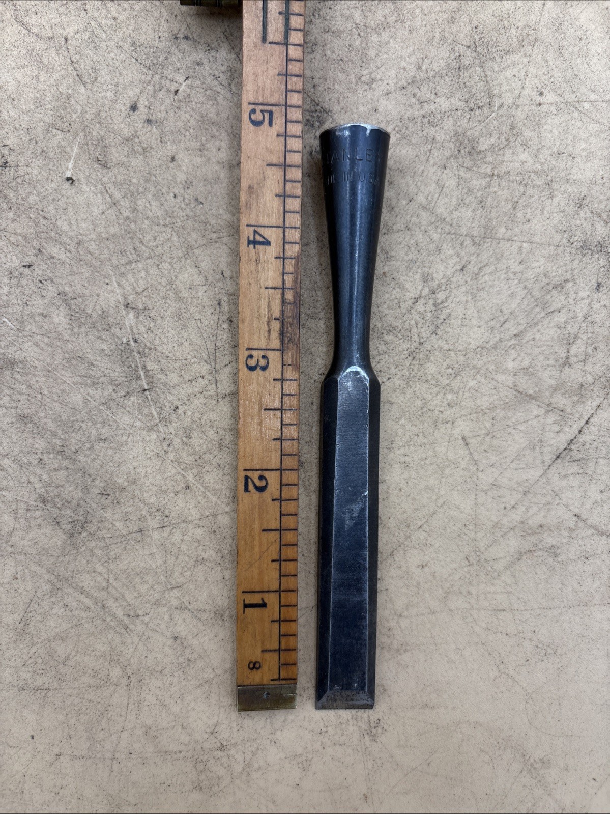 Vintage Stanley No. 750 1/2-Inch Beveled-Edge Socket Chisel