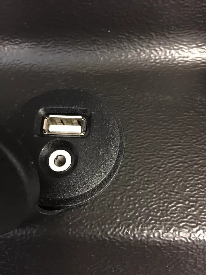 2020-2026 GMC Sierra HD Kicker Multi Pro Tailgate Sound System 19435808 OEM GM