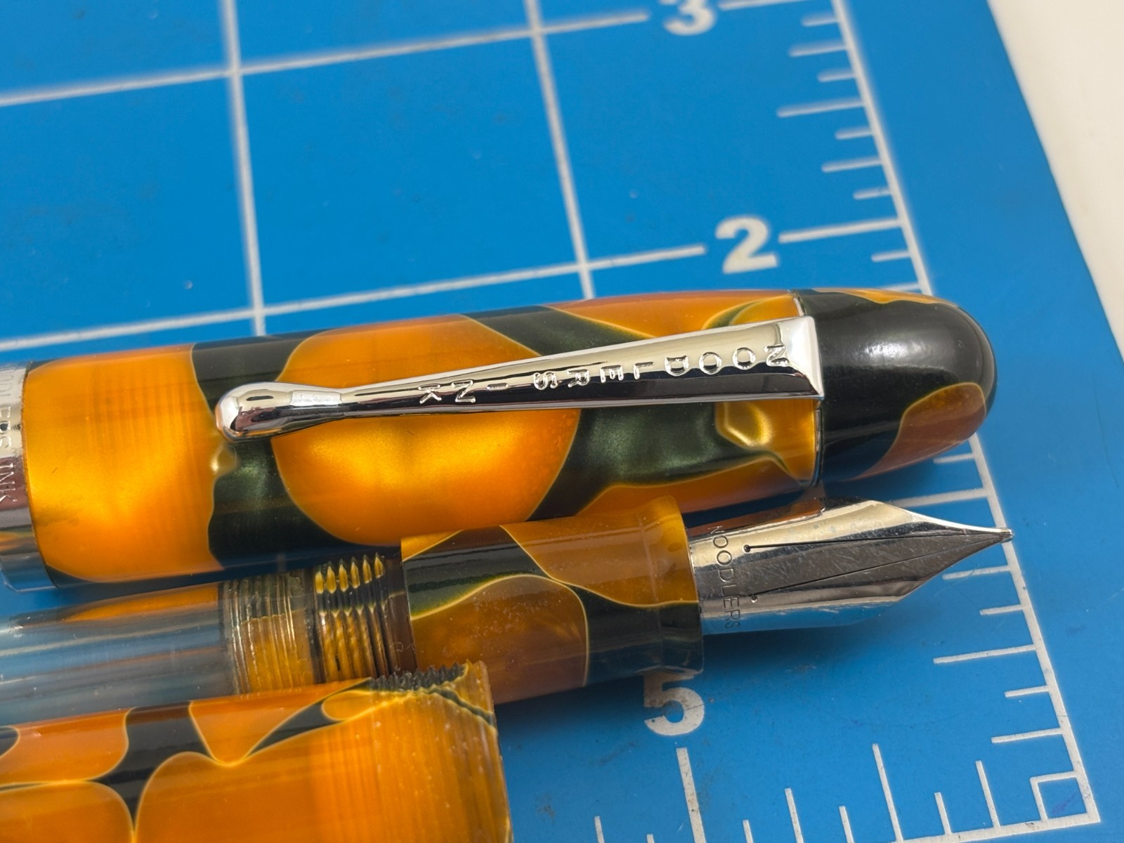 Judd's Very Nice Noodler's Marble Acrylic Piston Fill Fountain Pen w/Medium Nib