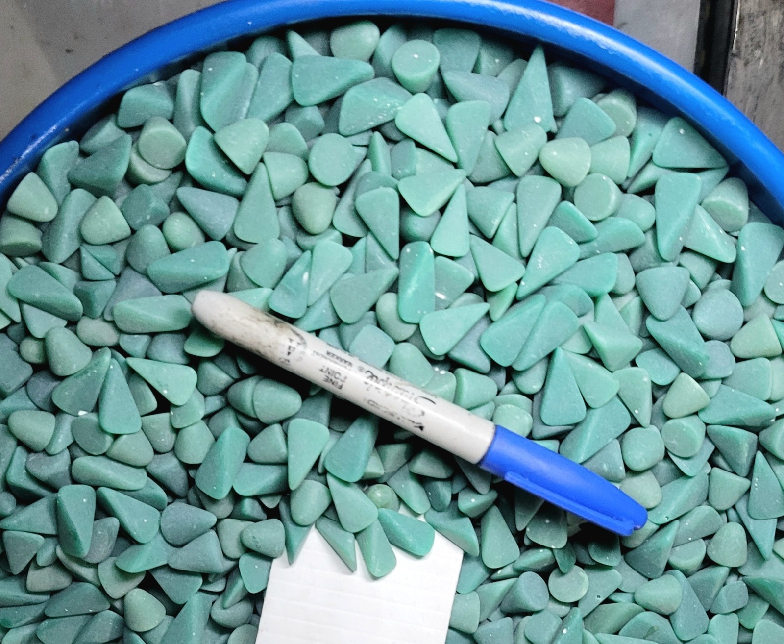 Tumbling Media Rust cutting Uniform finish Deburring soft metals Lot Of 3 pounds