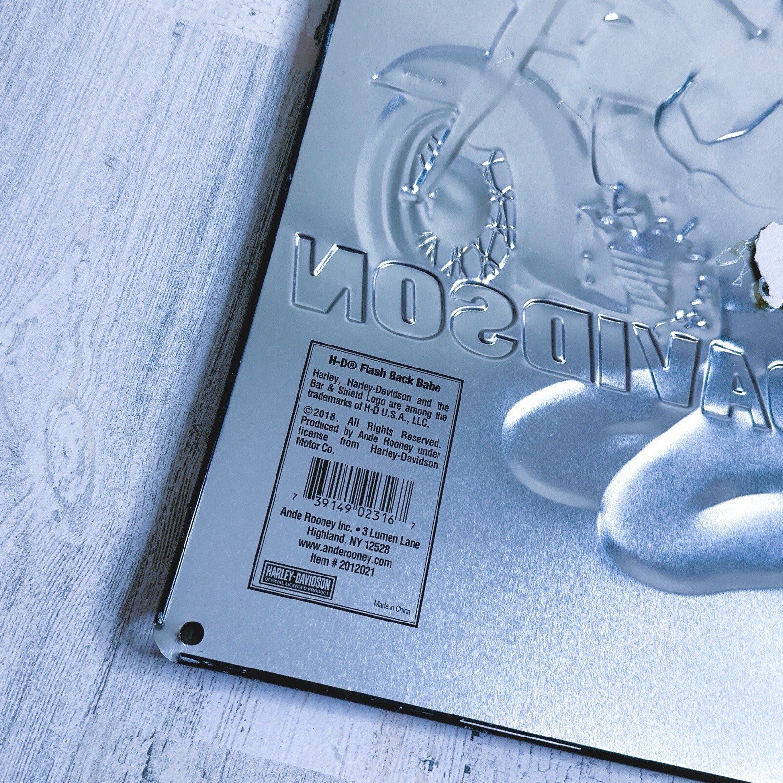 Harley-Davidson Flash Back Babe Embossed Tin Sign, 14.5 x 14.5 inches H-D New