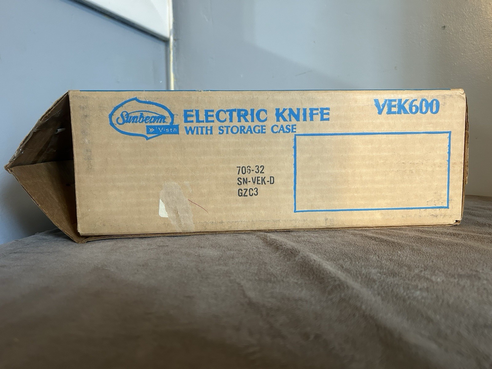 Vintage Sunbeam Vista Electric Knife With Storage Case Model VEK600 Original Box