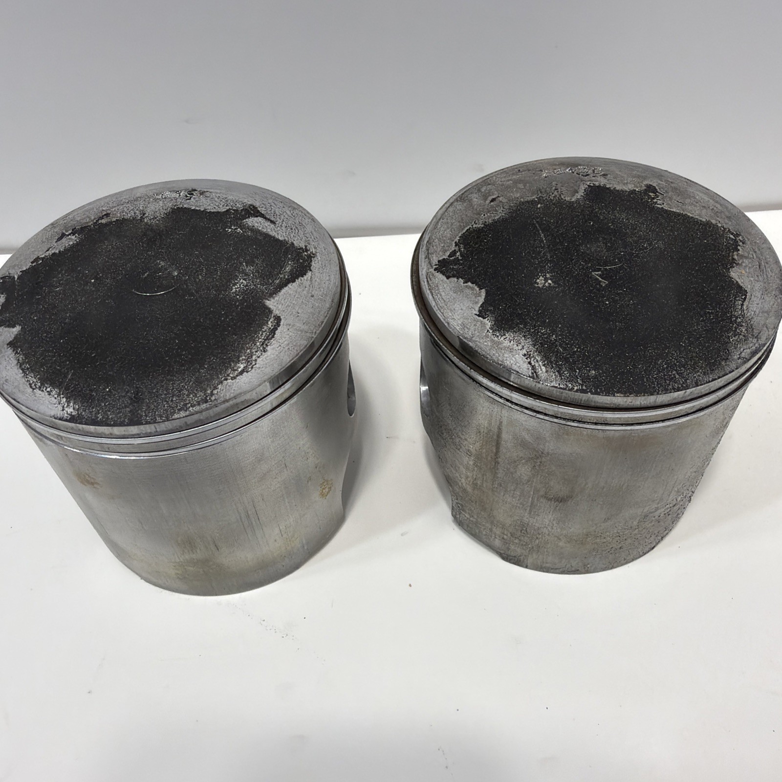 2x Piston and rings for Yamaha 1100 Wave Raider Venture Exciter 220 STD 81MM