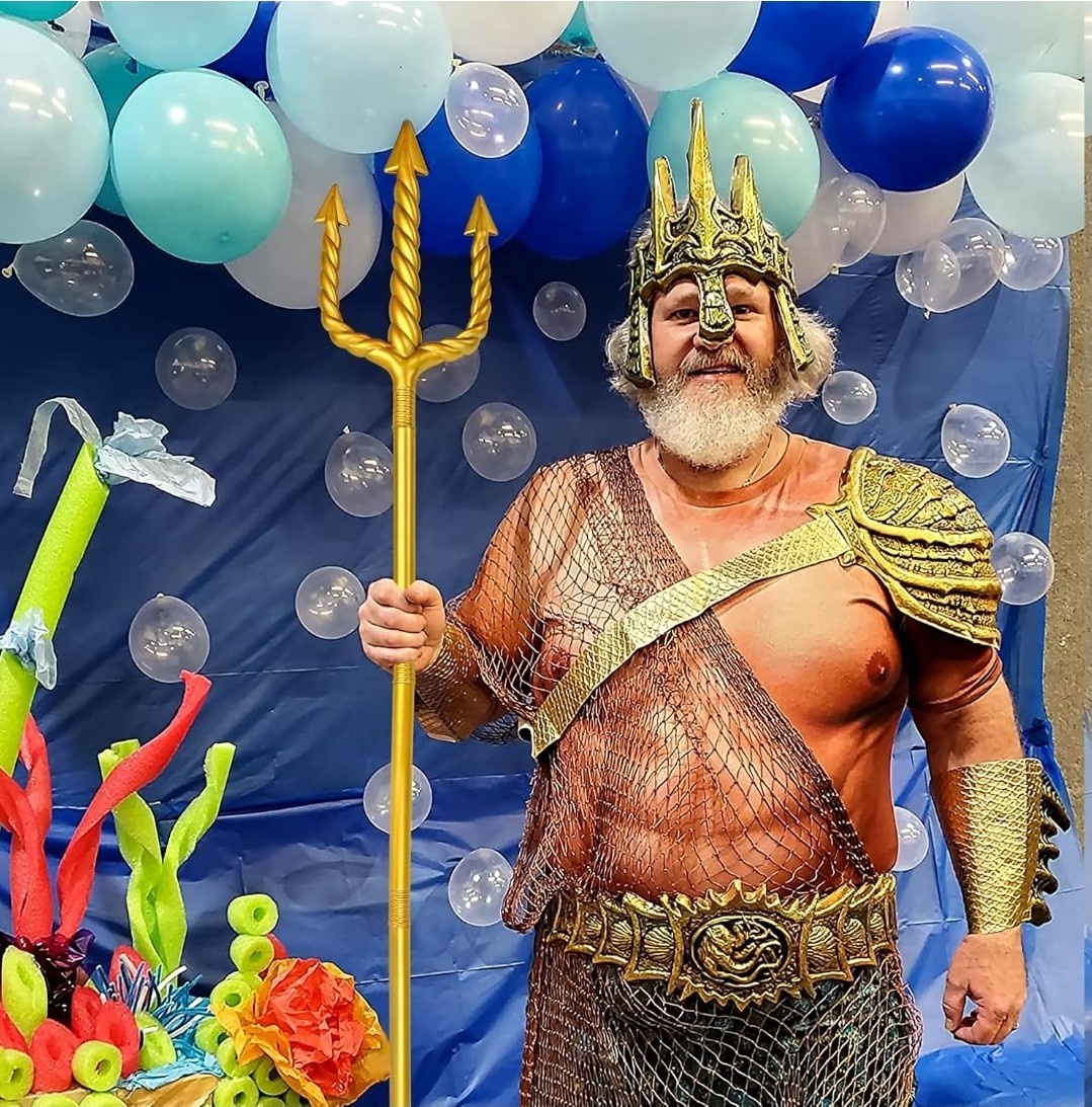 60in Gold Plastic Trident Spear Toy, King Neptune Costume Accessory for Cosplay