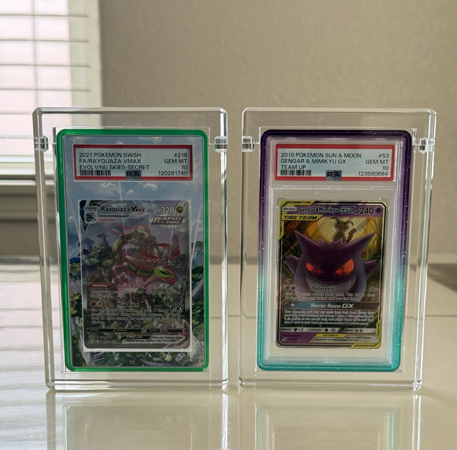 PSA Graded Card Acrylic Display Case With GradedGuard / Bumper Magnetic Top