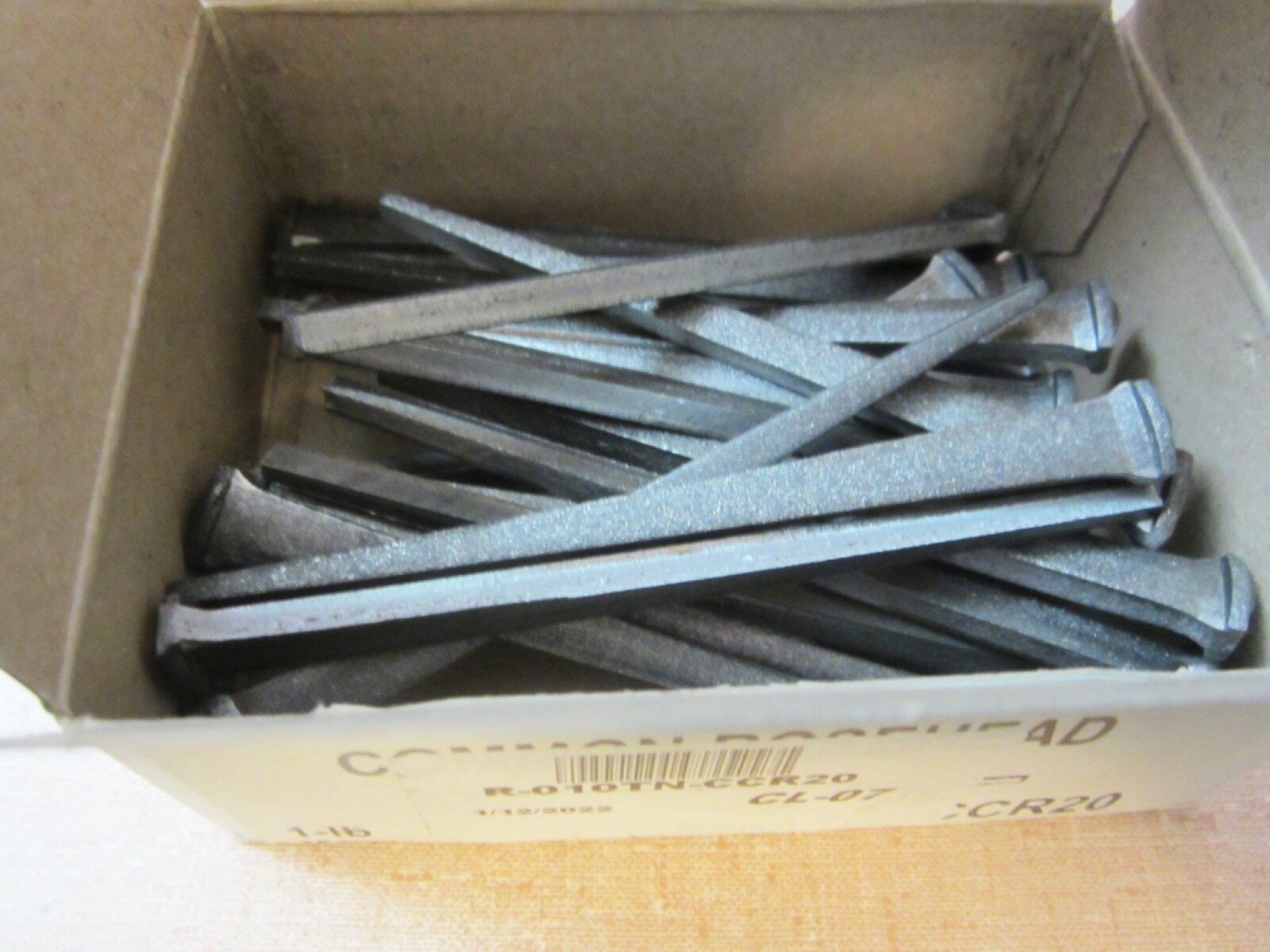 New Tremont 4" Square-Cut Common Rosehead Nails, 1Lb Box Approx 21 Nails (CCR20)