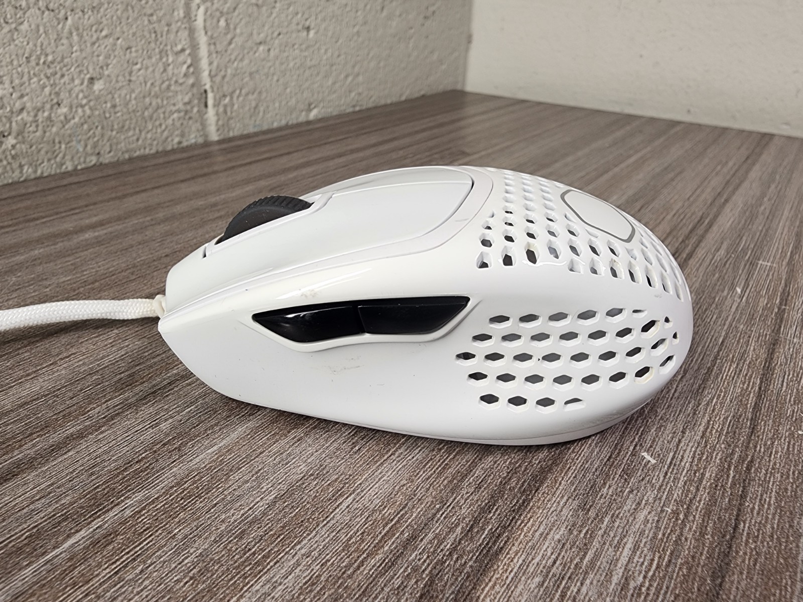 Cooler Master MM720 Wired Gaming Mouse – White