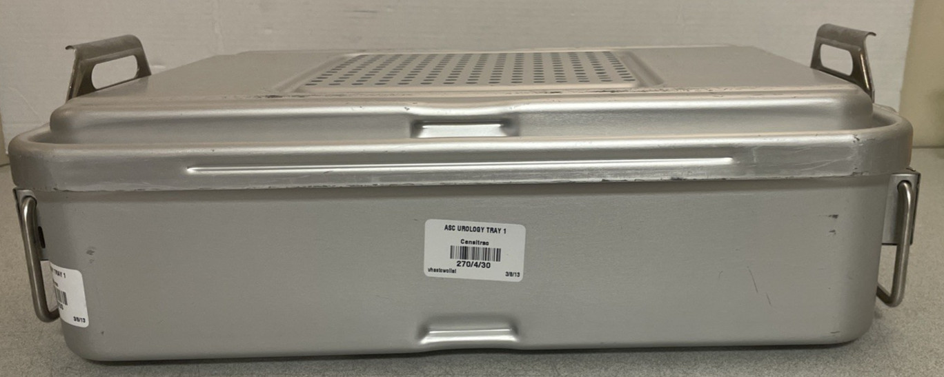 V. Mueller CD2-5ST Genesis 19" x 12" x 5" Mid-Length Container w/ 2 Trays