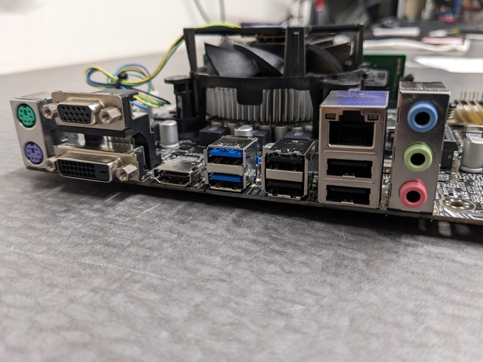 ** 3.3 GHz Intel i5-6600 CPU + ASUS H110M-A Motherboard + 8GB RAM