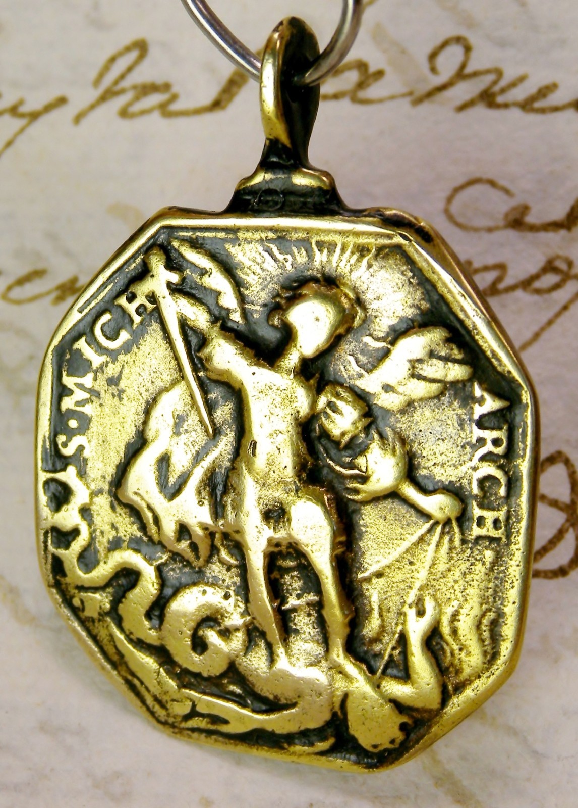 ANTIQUE 17TH CENTURY ST. MICHAEL MOTHER MARY BABY JESUS LORETO PILGRIMAGE MEDAL