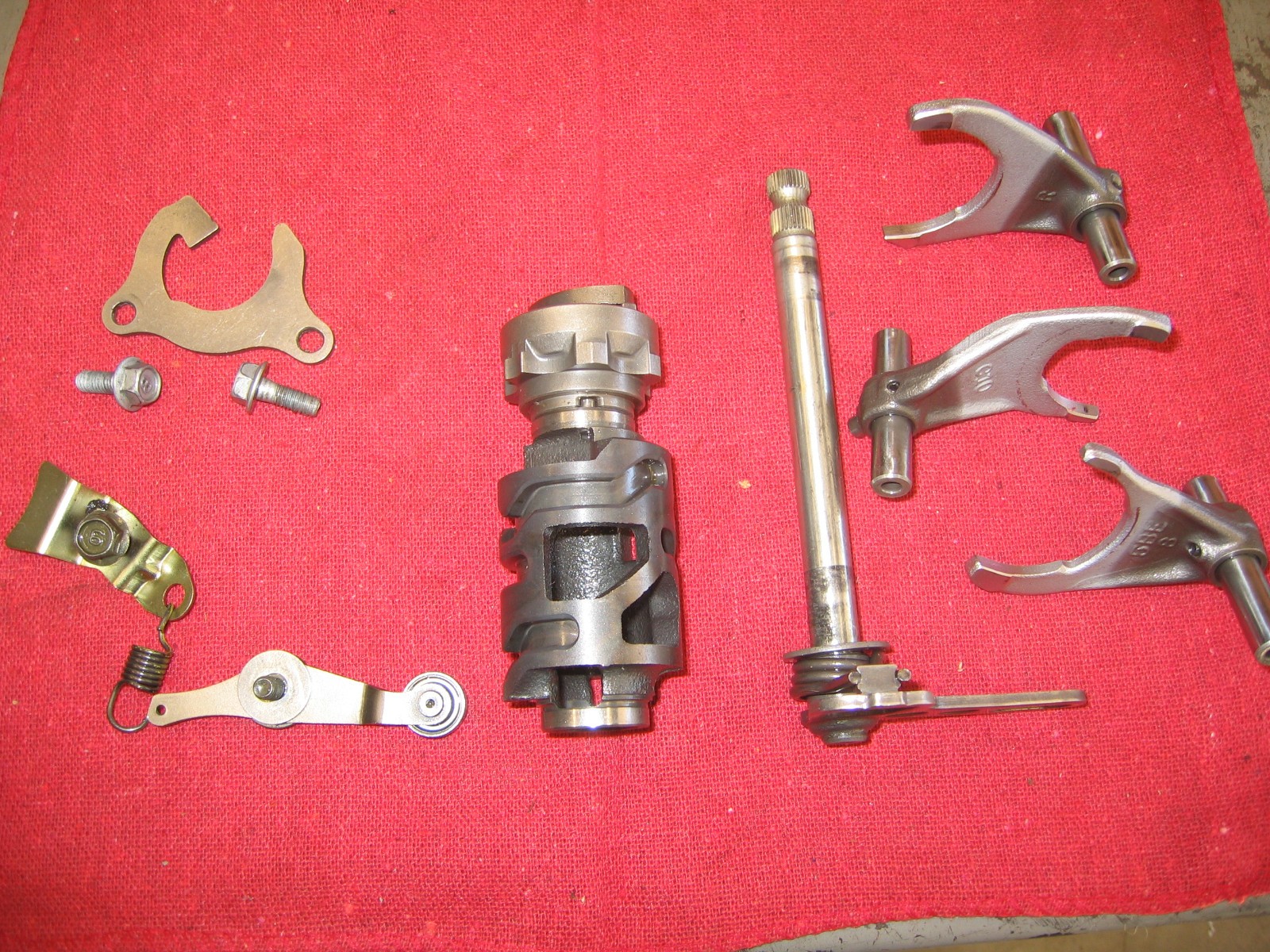 02-05 2004 YAMAHA YZ250 2-STROKE LOW HOUR GEAR SHIFT SHAFT FORKS CAM PARTS ASSY