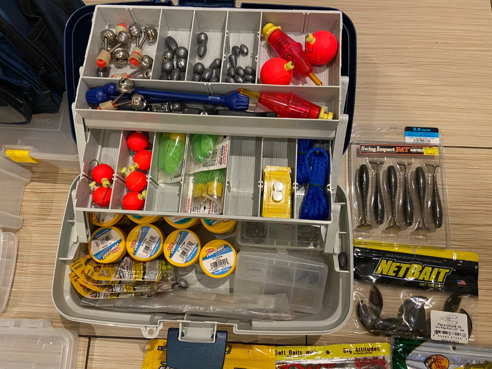 🎣 40 LBS of Bass Fishing Gear – Mostly NEW – 65+ Lures – Complete Setup