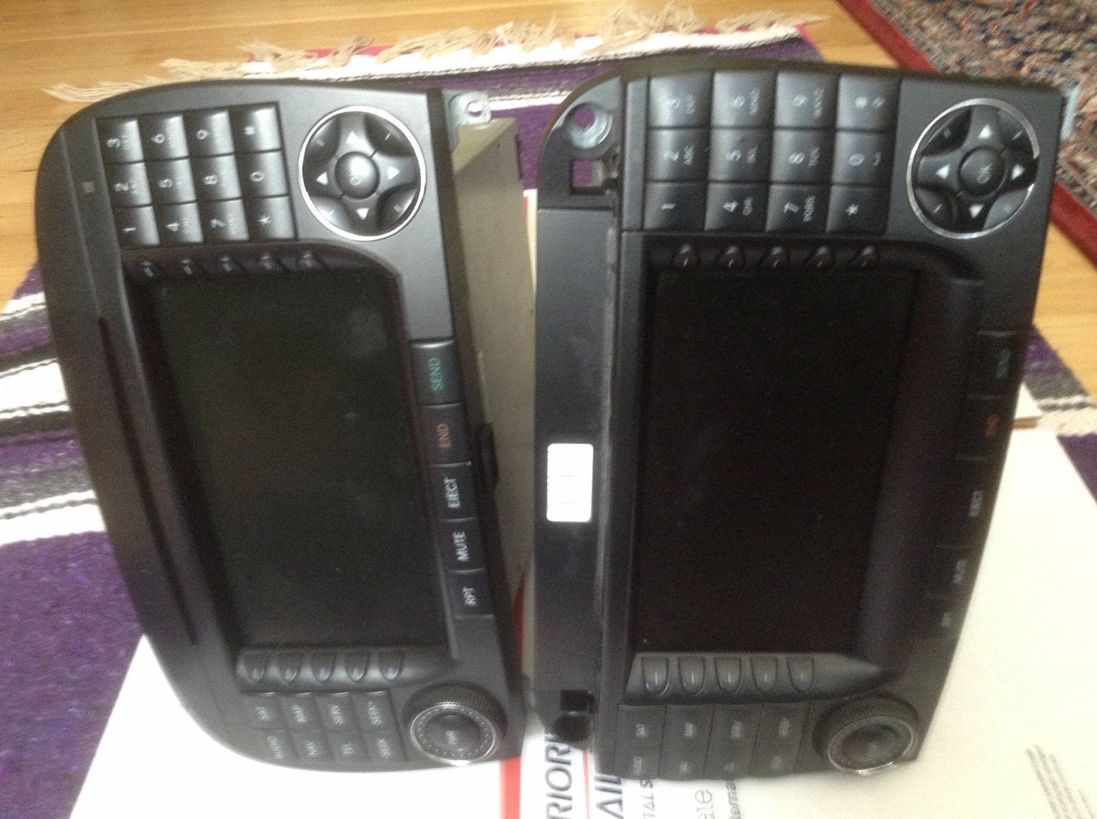 MERCEDES SL COMAND,COMMAND HEADUNIT REPLACE/NEW-LCD : 2005-2008 / $330