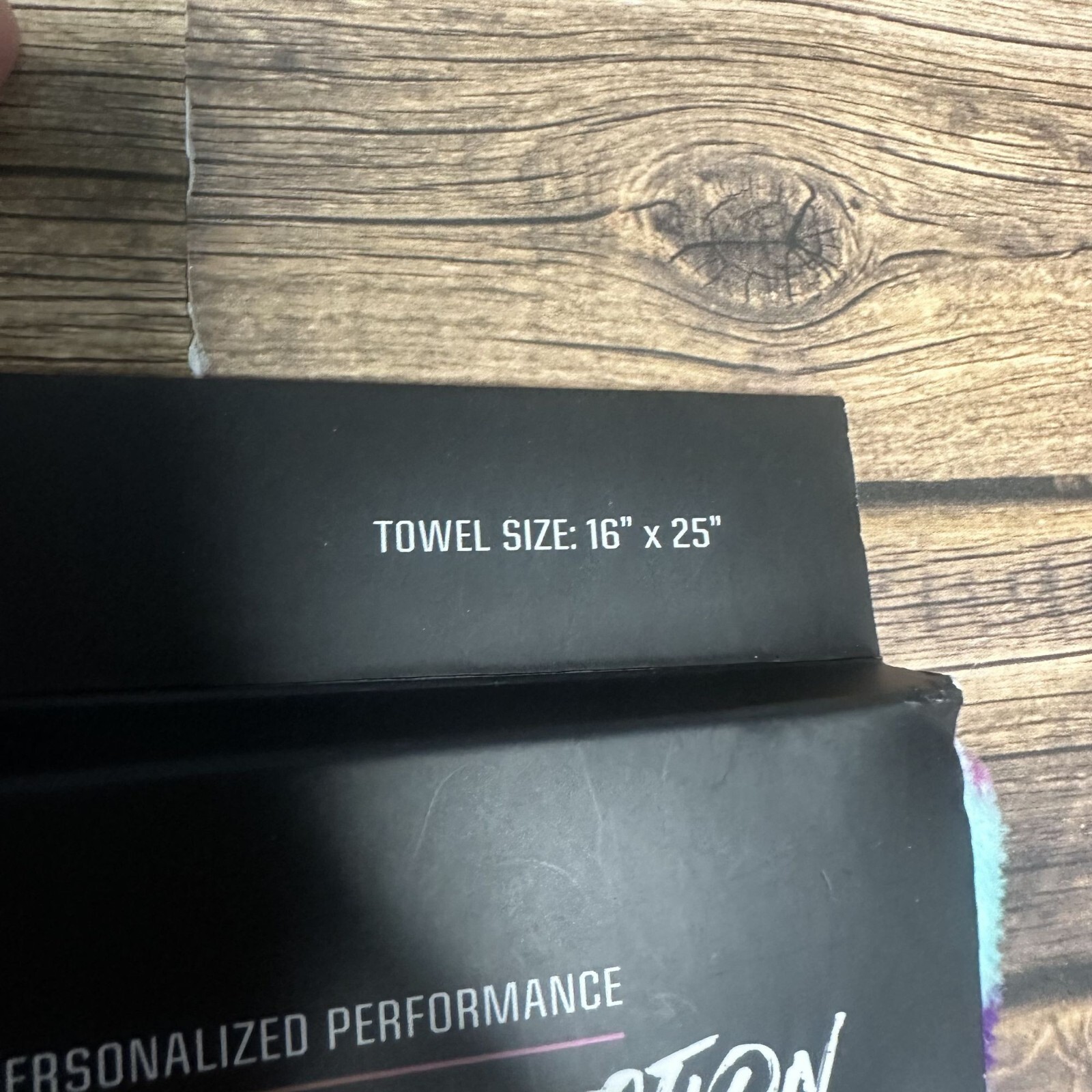 Gatorade Sports Towel Glitched Collection Size 16" x 25" NWT (Frosted Berry)