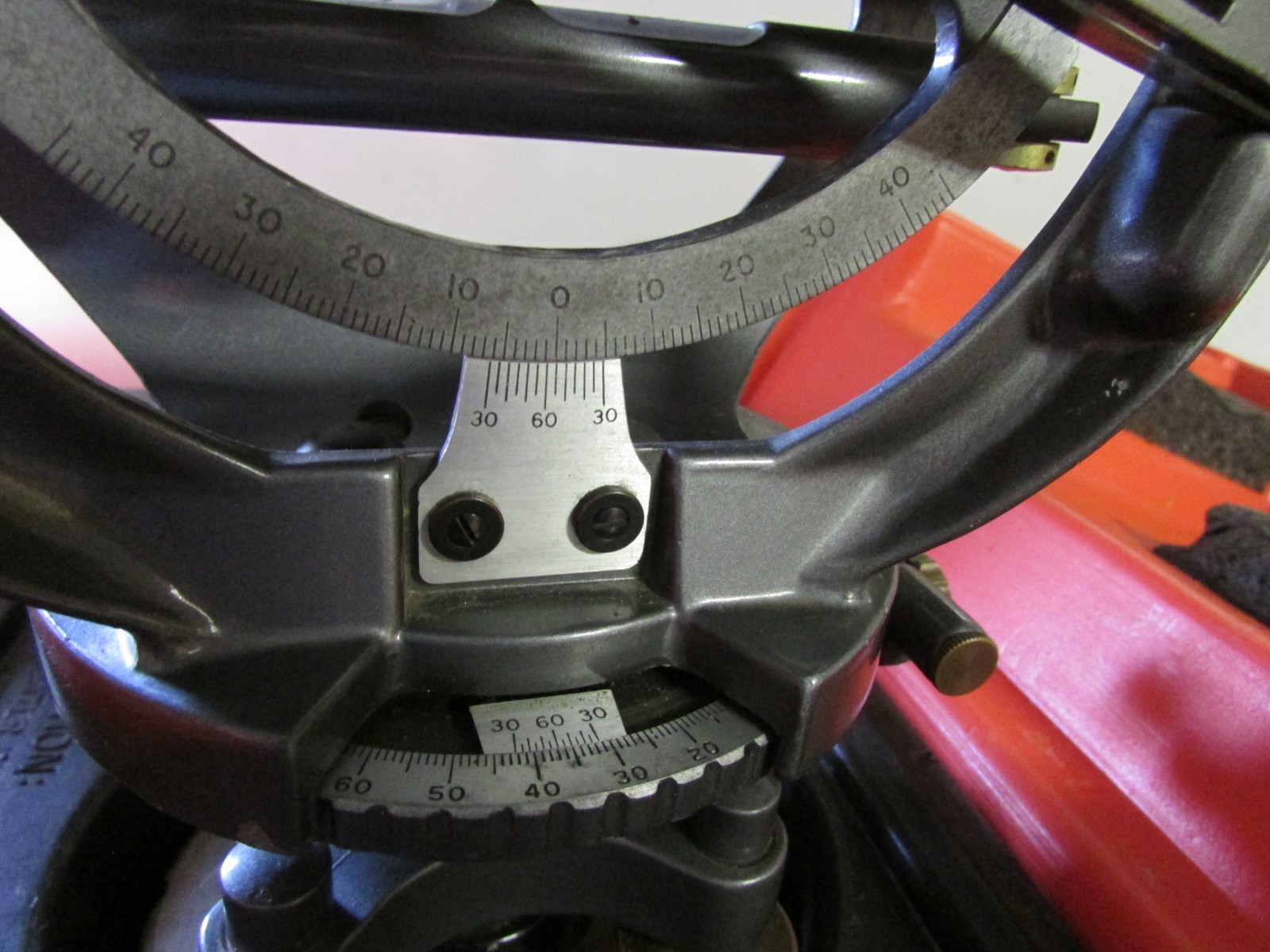 David White Instruments Transit Universal 8300 Realist