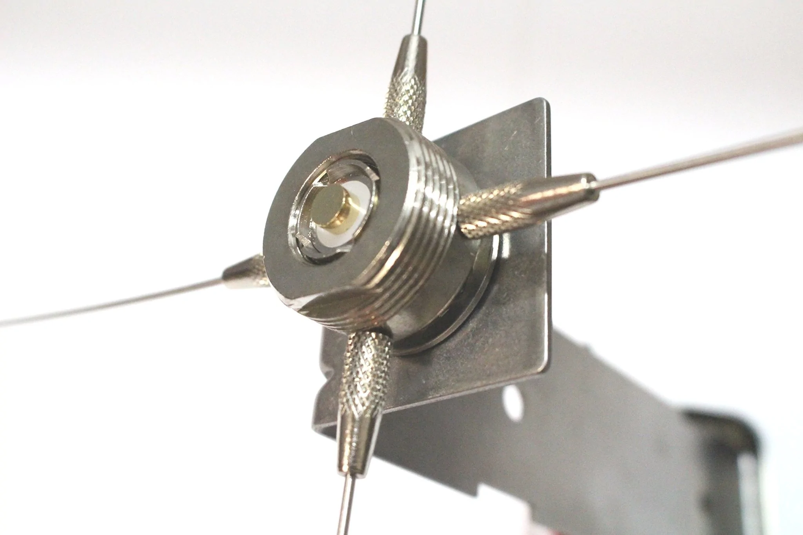 Nagoya GPK-01 NMO Ground Plane Mount Kit, New with Free Shipping