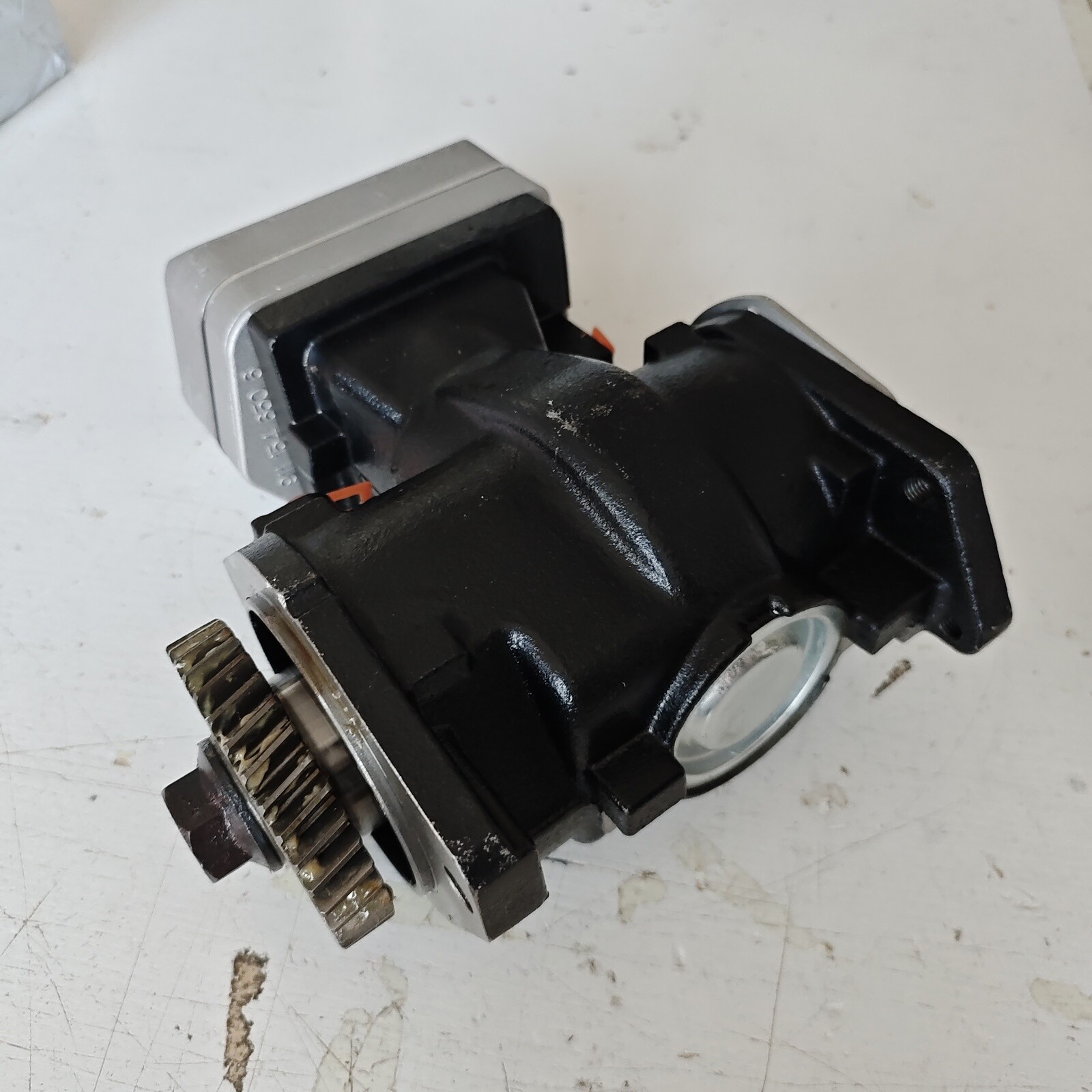 5286966RX Air Brake Compressor 9111545130 for Cummins 6BT 6BT5.9 Engine 4946293