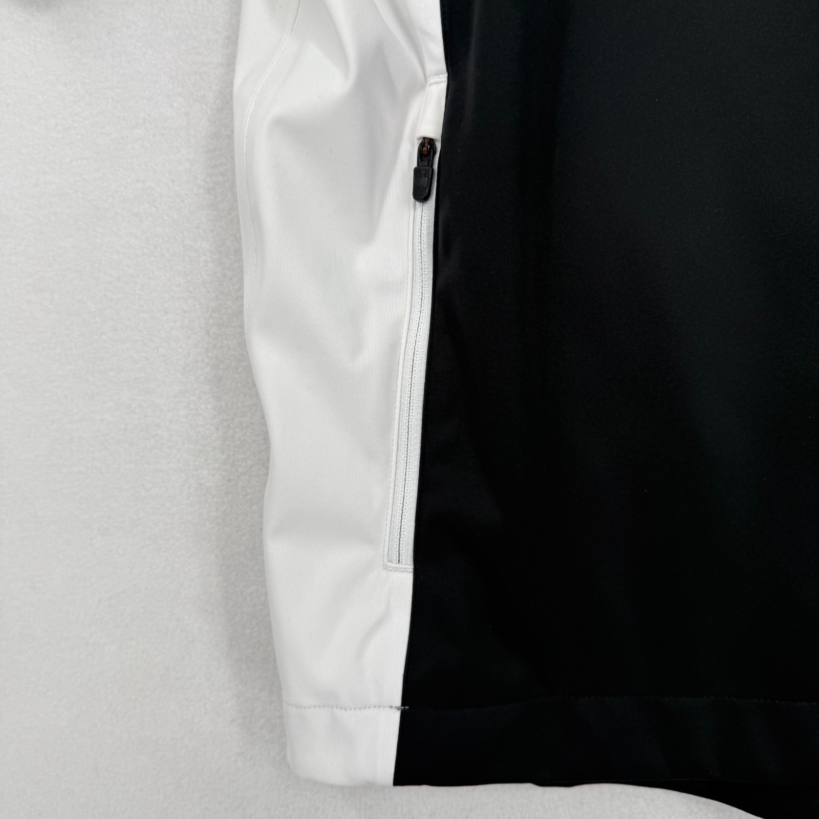 Masters Tech Men’s Small Golf Quarter Zip Pullover Black White Augusta Logo