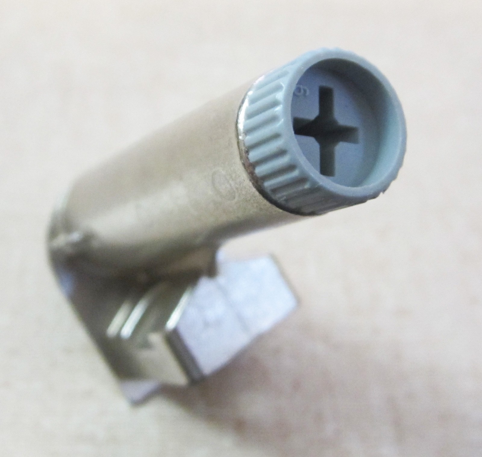 4 Soft Close Cabinet Cupboard Door Dampers for Concealed Hinges (Titus/Hafele)