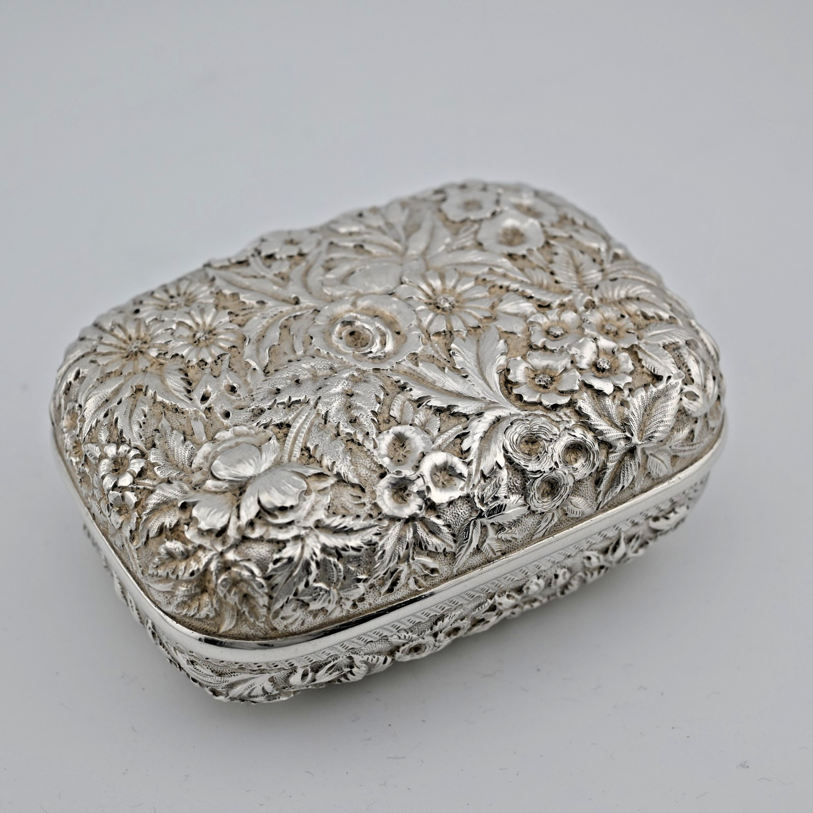 Rare Sterling Silver Jacobi & Jenkins Repousse Soap Box Baltimore ~No Mono