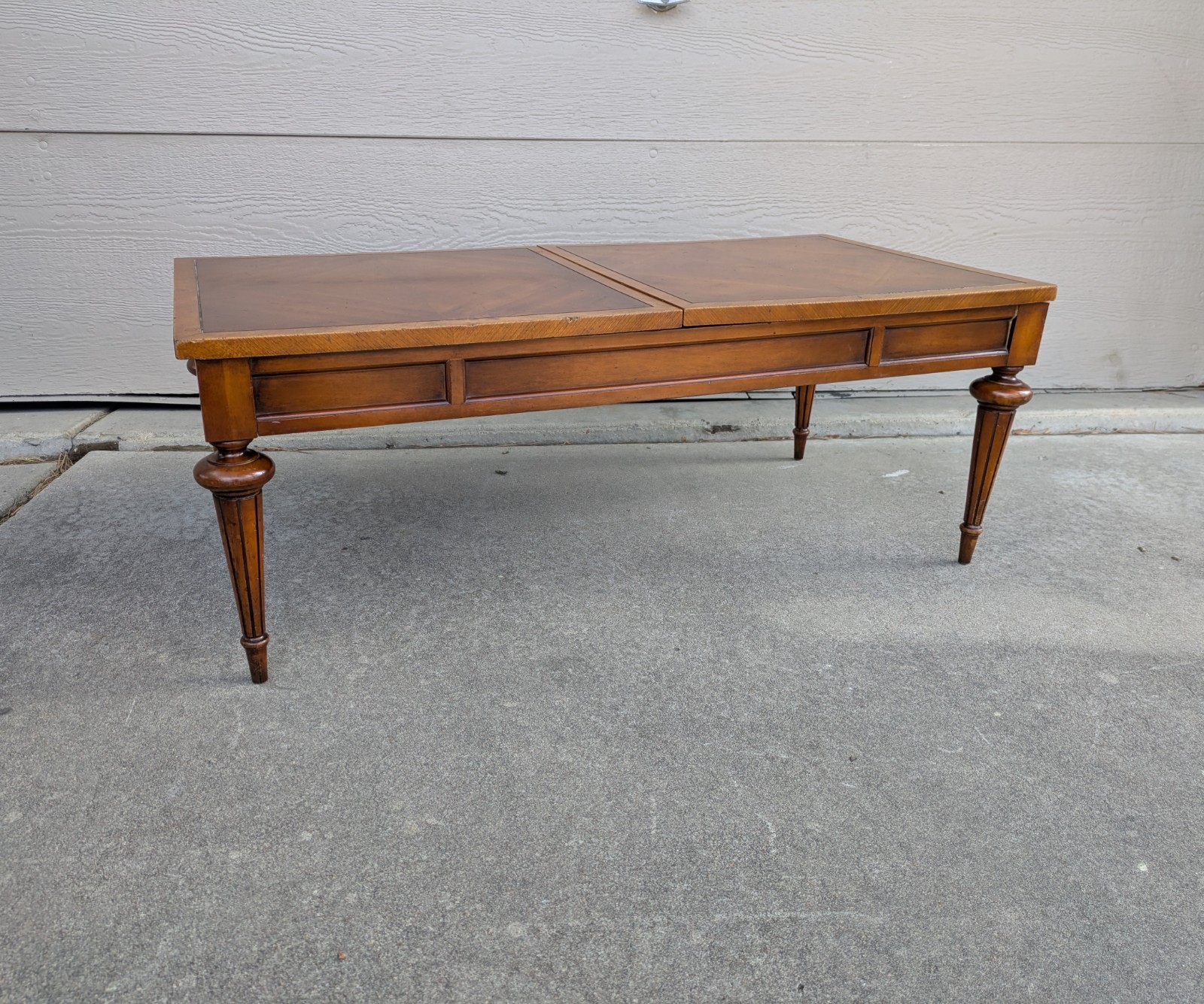 Vintage 1955 Lane Sliding Top Cocktail Coffee Table w Hidden Storage MCM 370