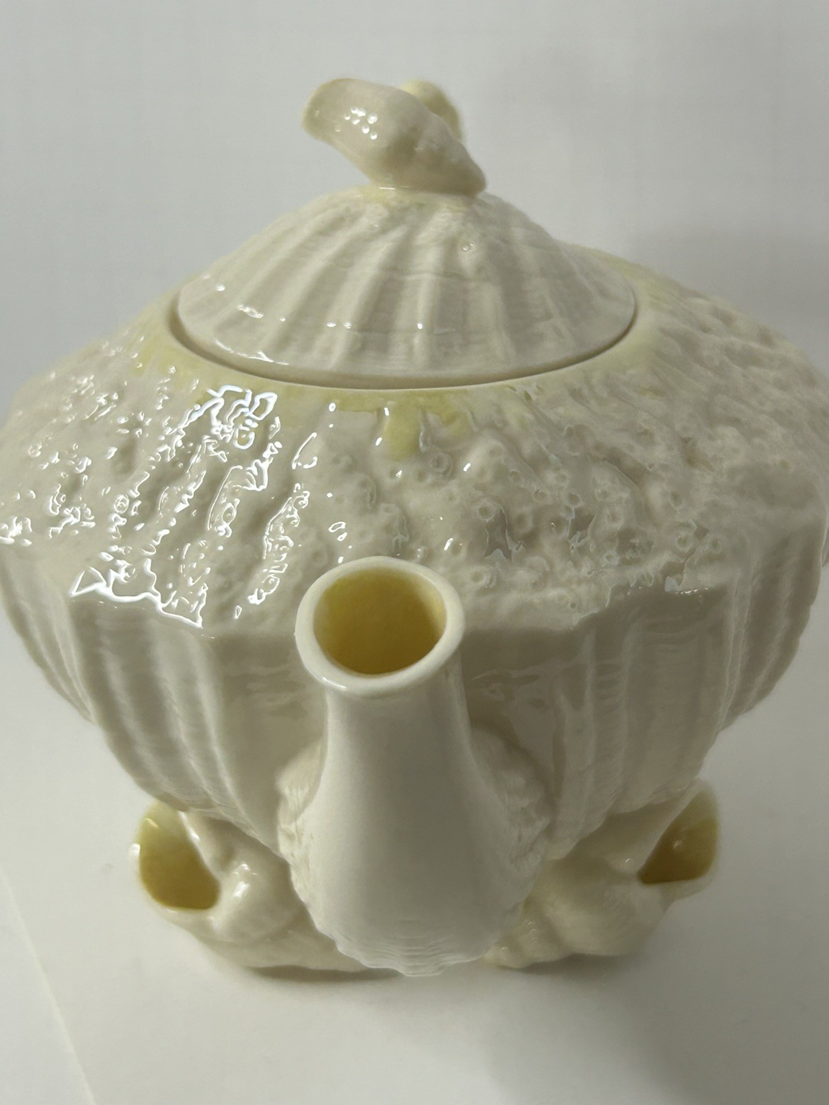 Antique Vintage Belleek Ireland Neptune Yellow Limpet Seashell Teapot w/ Lid