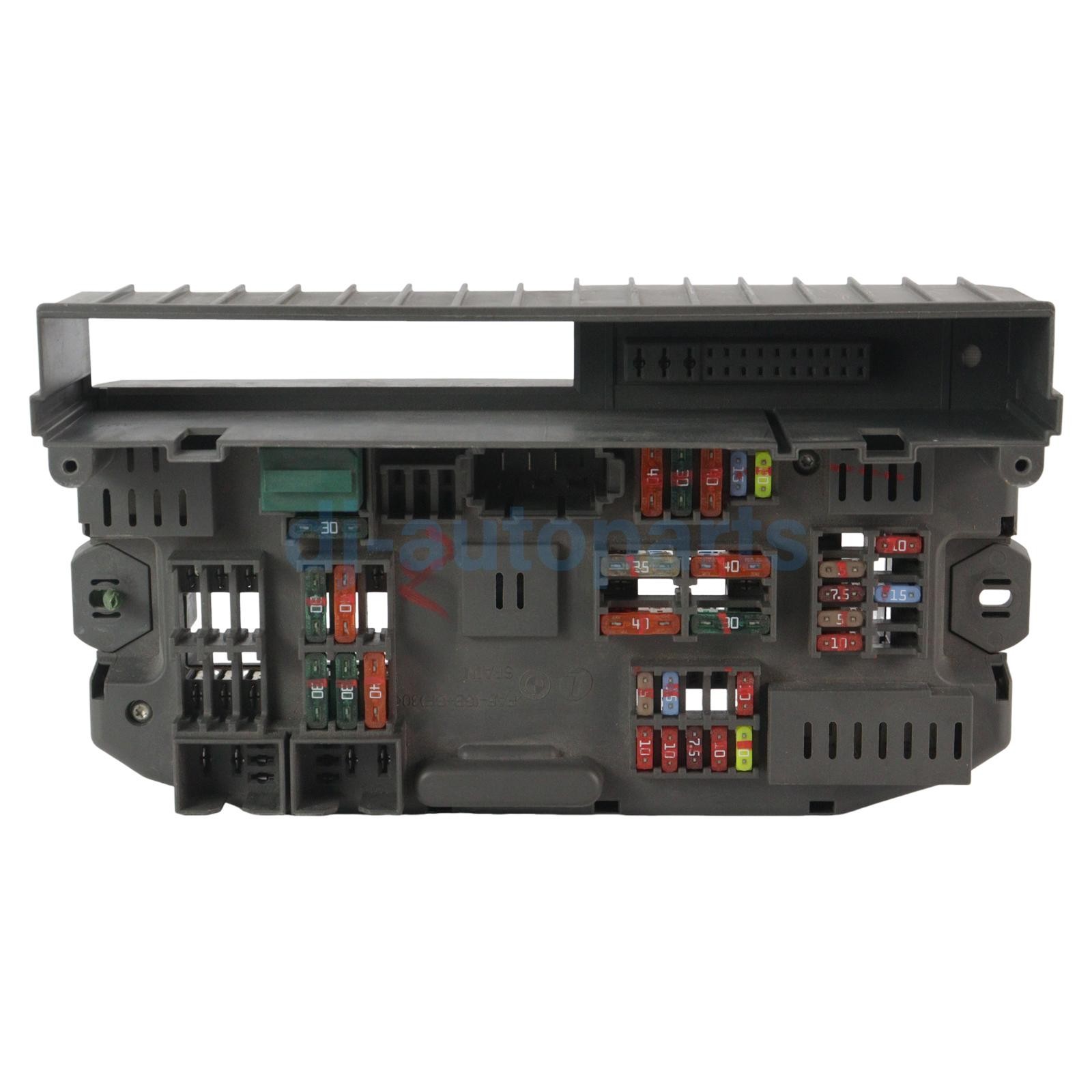 Front Power Distribution Junction Fuse Box 61149145115 For BMW X5 X6 E70 E71 E72