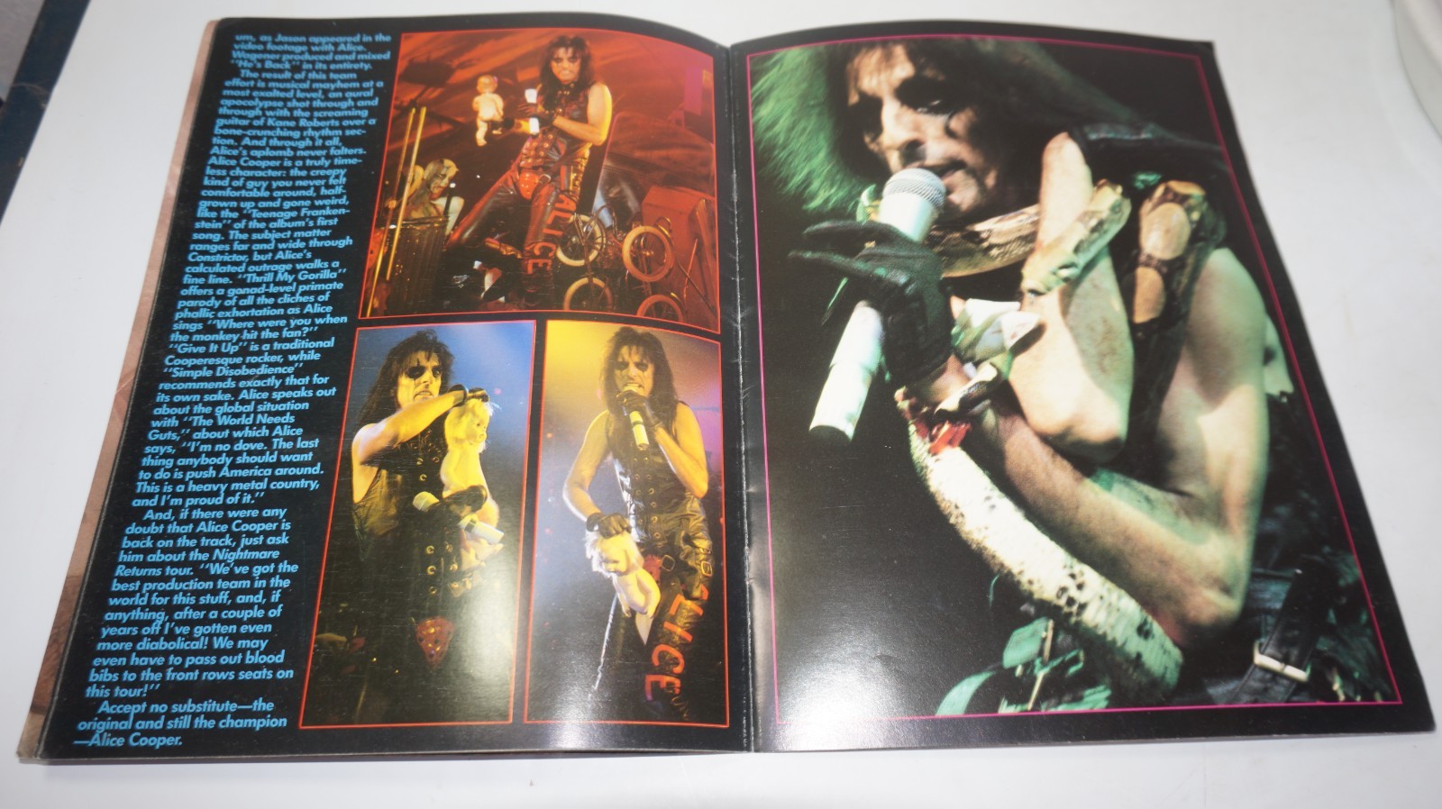 VTG 1986 Alice Cooper The Nightmare Returns Tour Concert Program